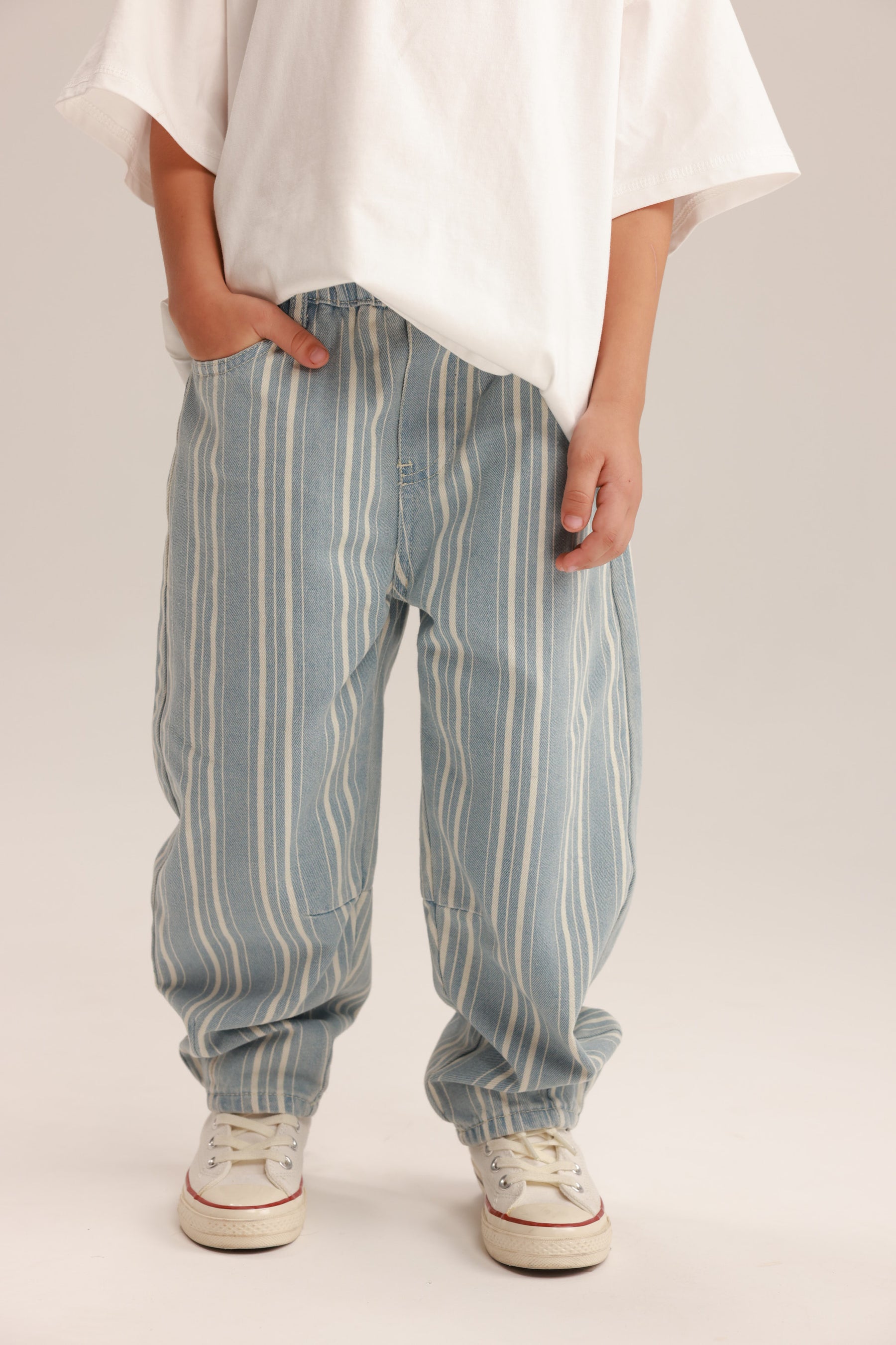 ג'ינס ליאו פסים