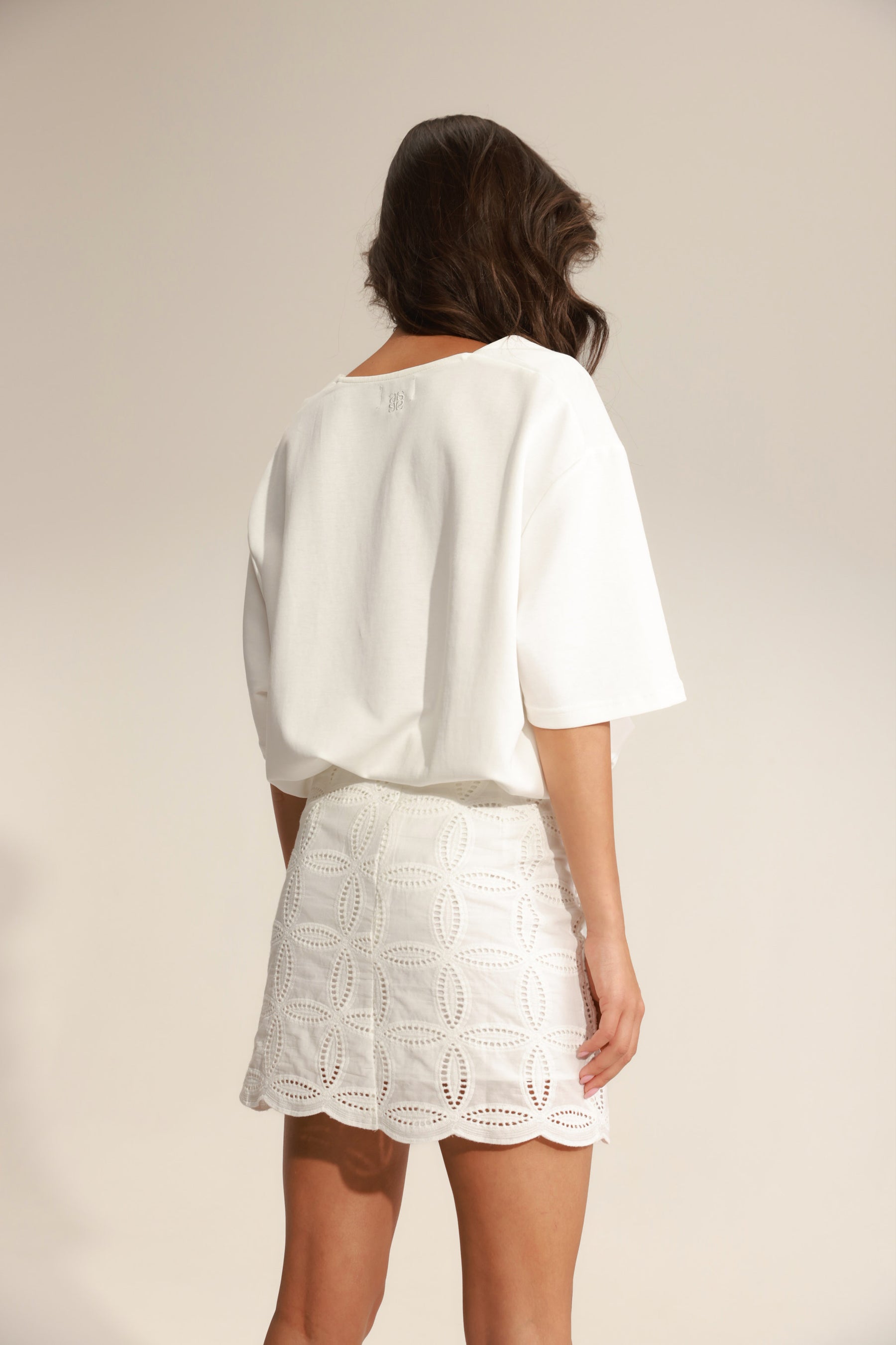 חצאית מישל לבנה