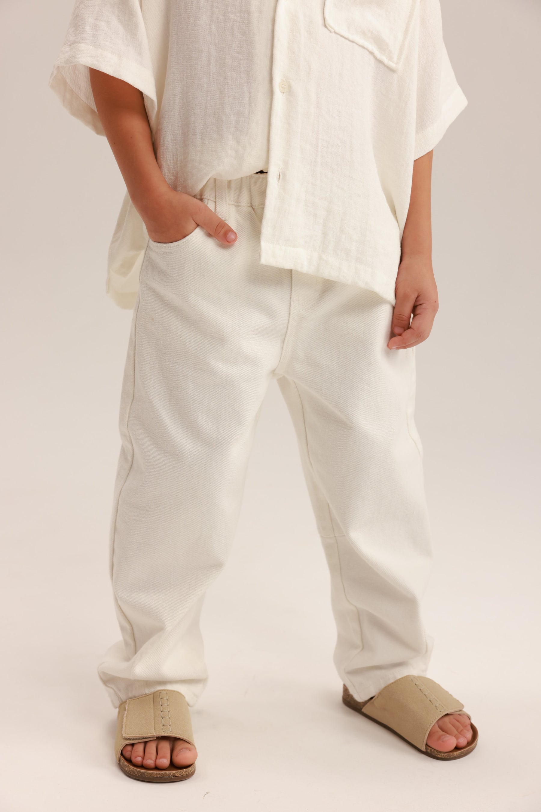 ג'ינס נואל לבן