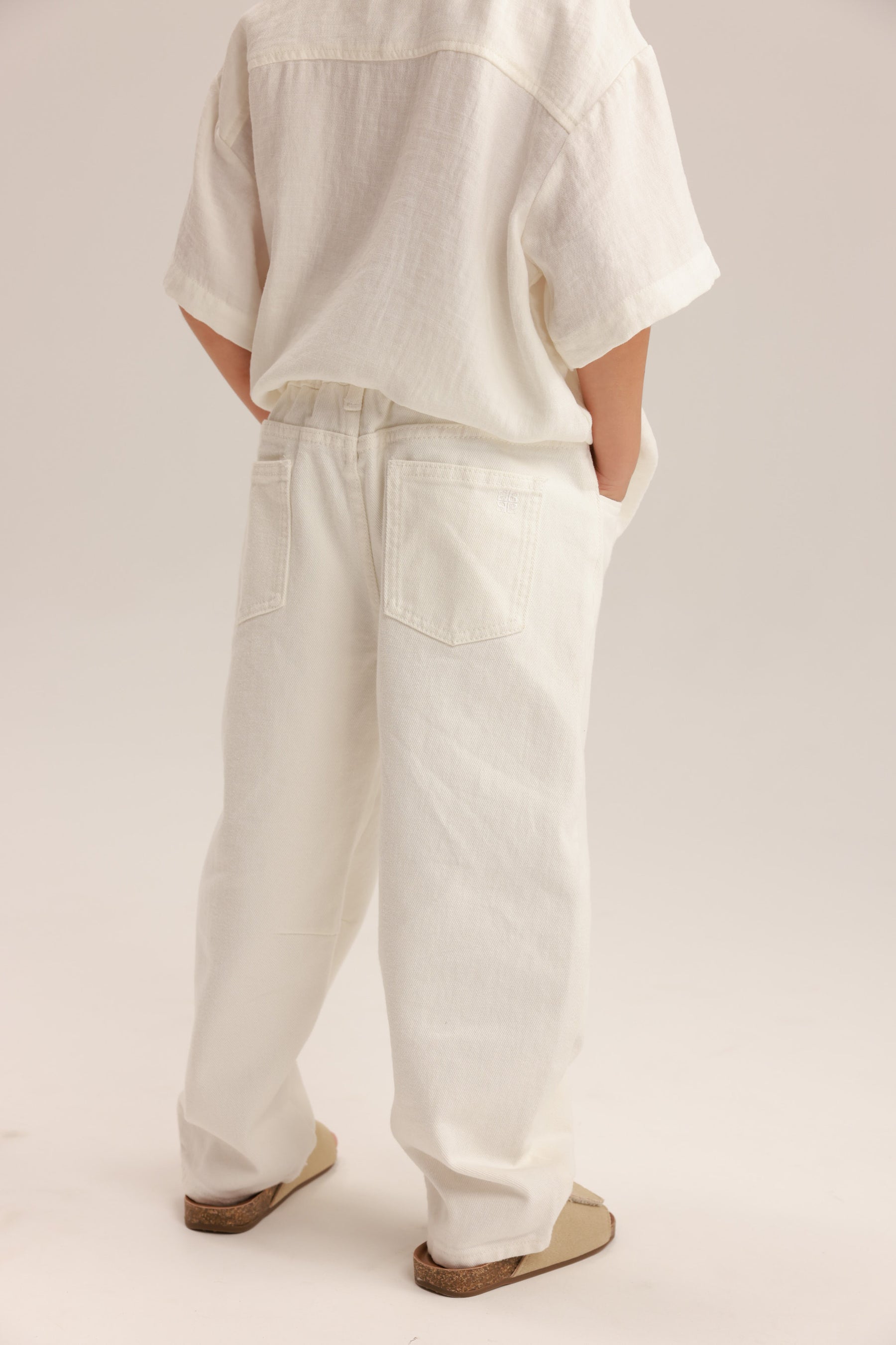 ג'ינס נואל לבן