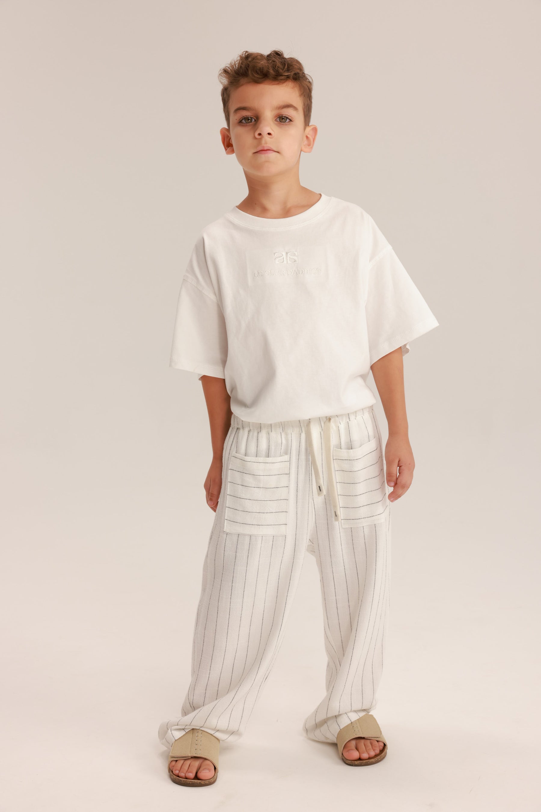 מכנסי נורי לבנים