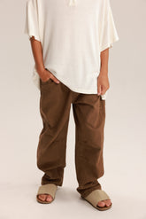 ג'ינס נובי חום