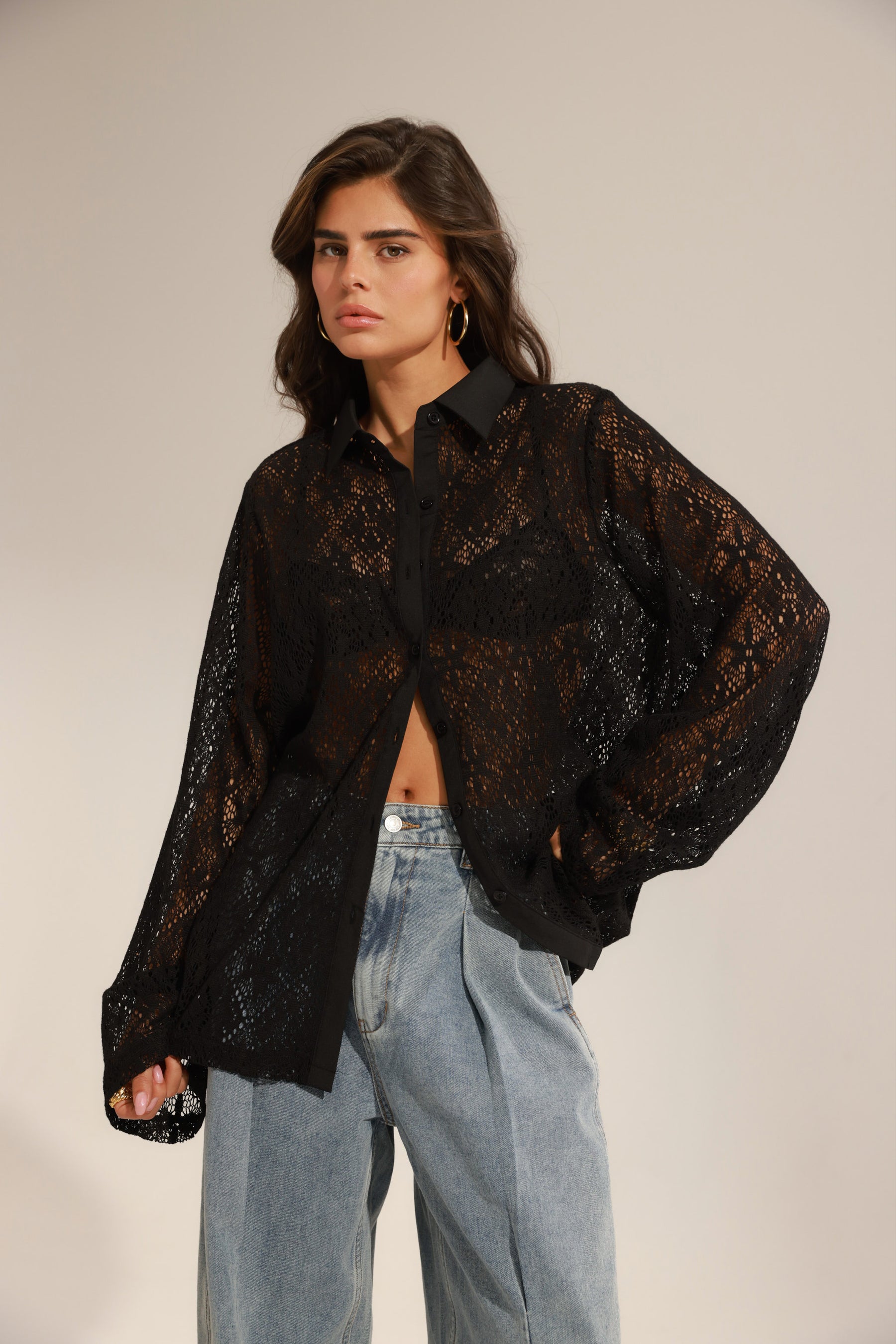 חולצת אמראל שחורה