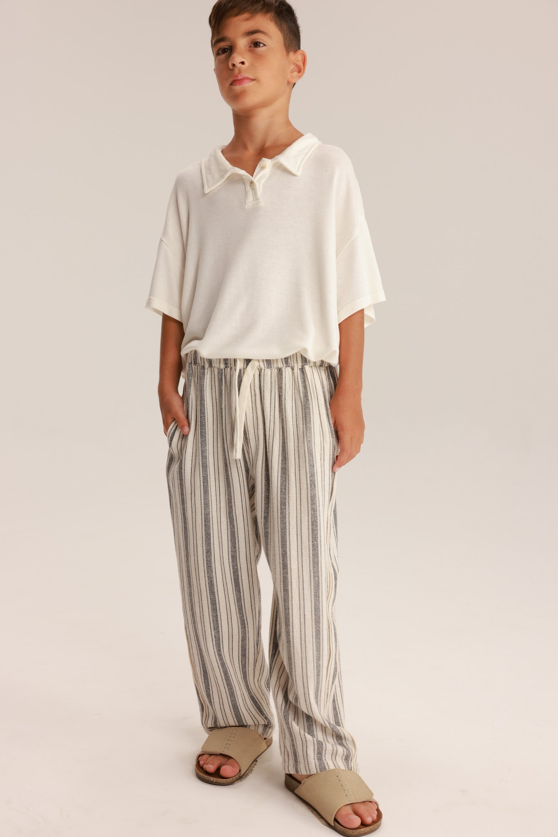 מכנסי אריאן שחור/שמנת