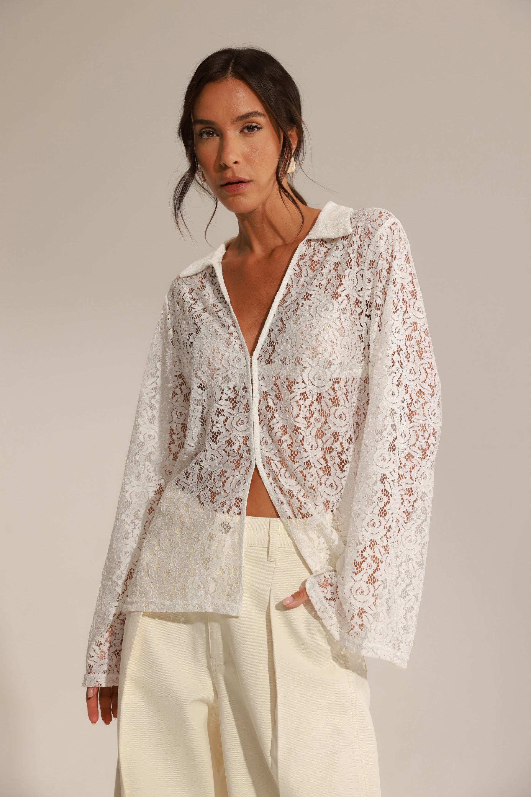 חולצת לוהאן לבנה