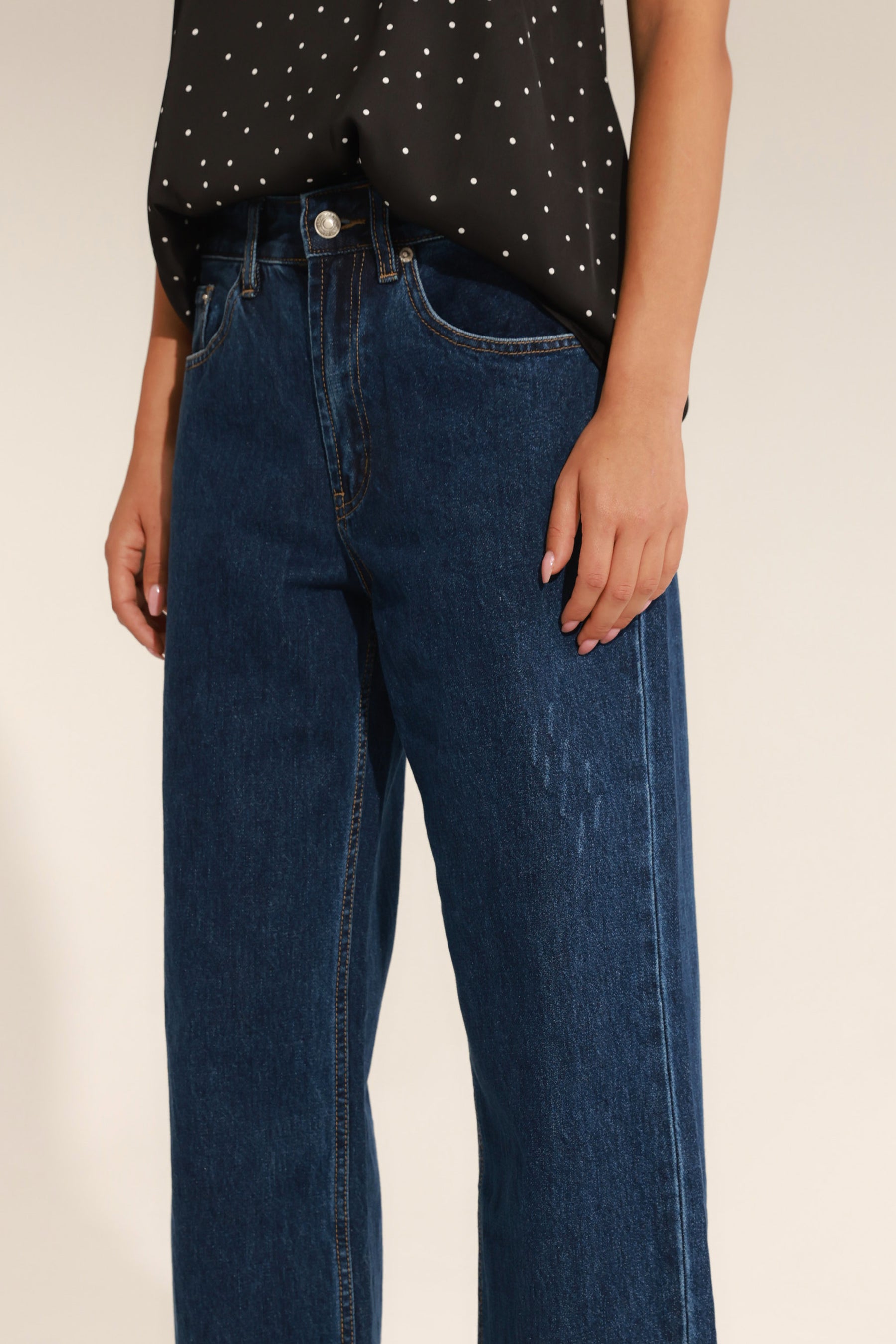 ג'ינס איתן כחול כהה