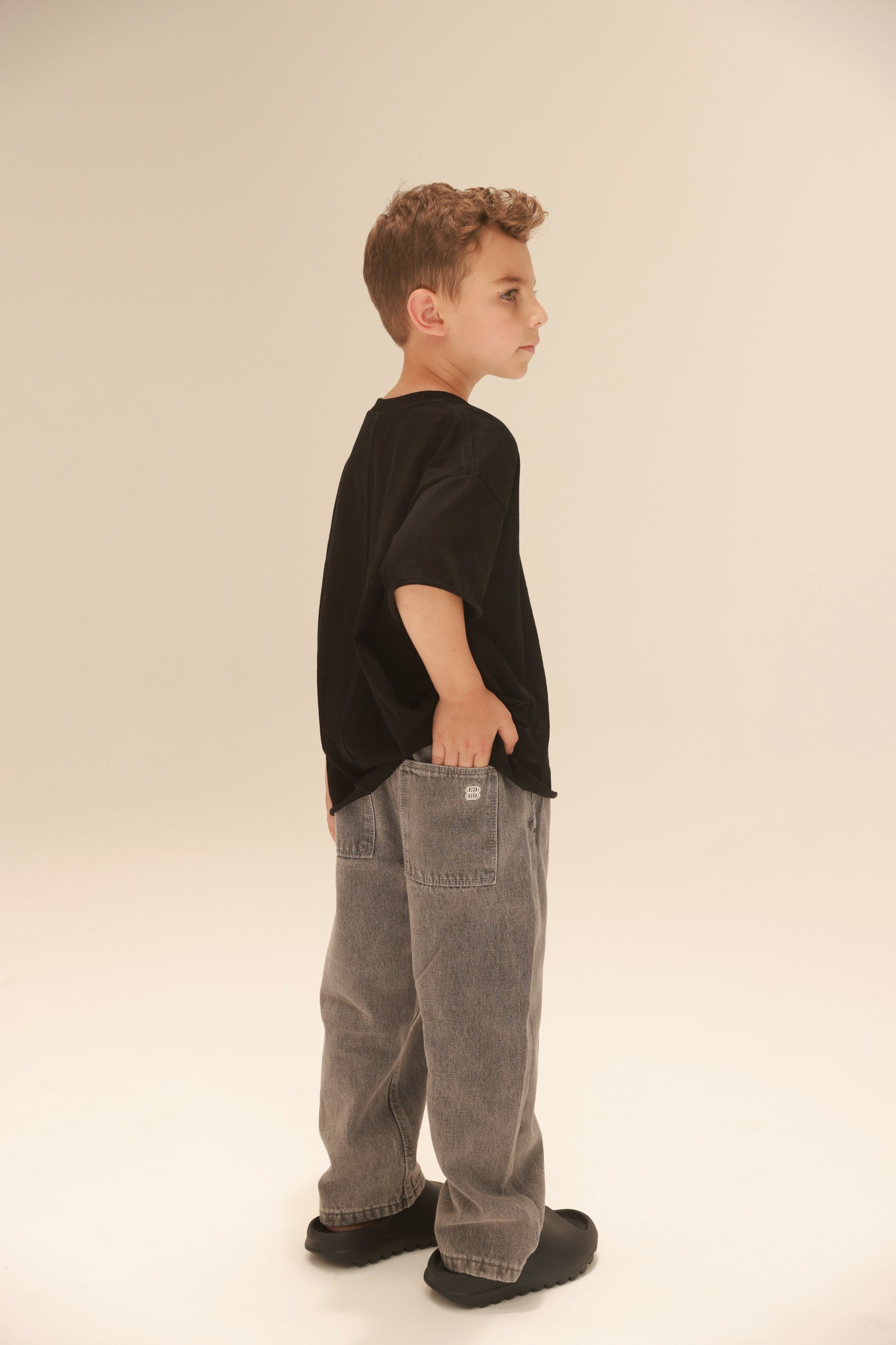 ג'ינס לנון אפור כהה