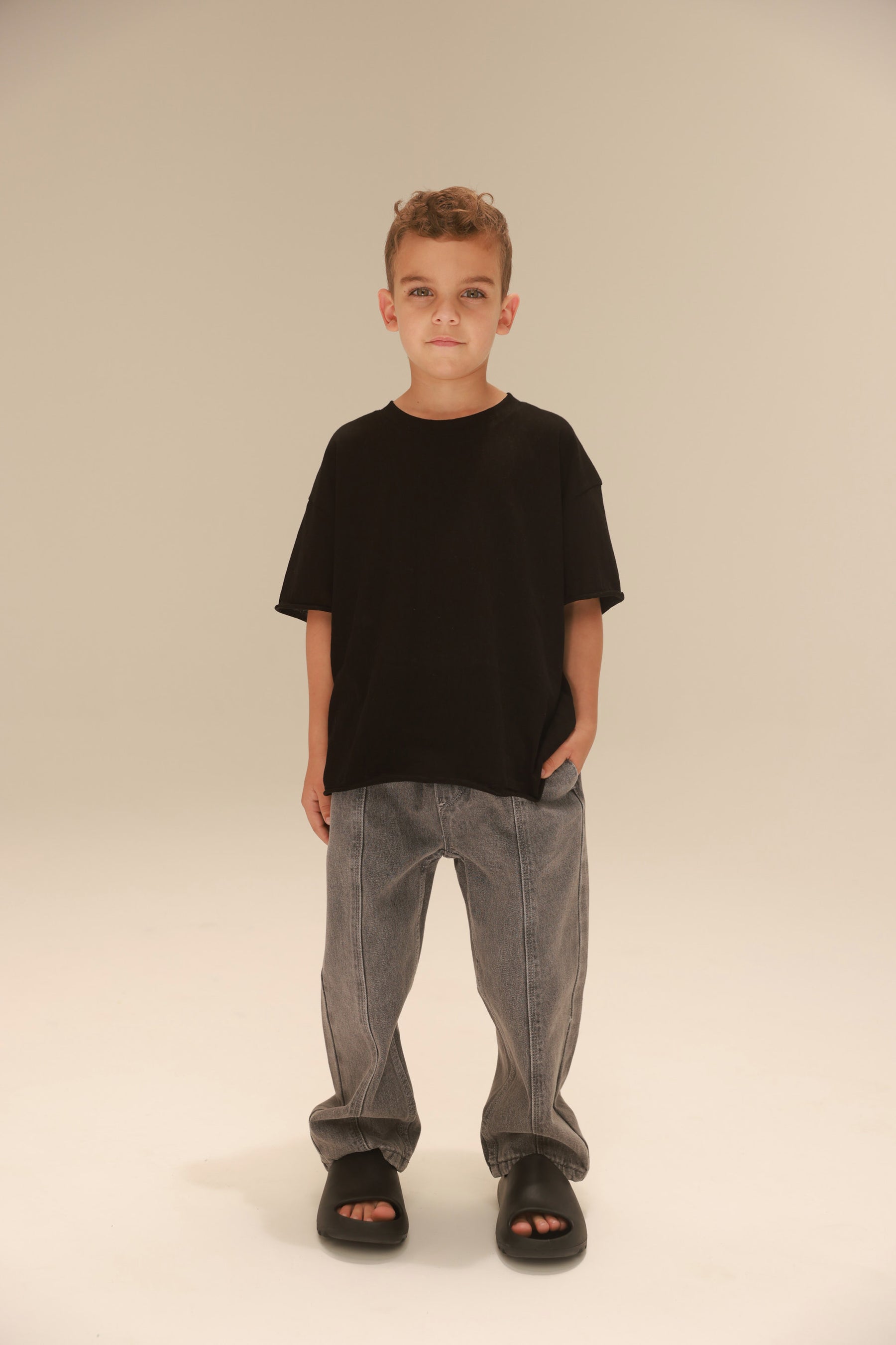 ג'ינס לנון אפור כהה