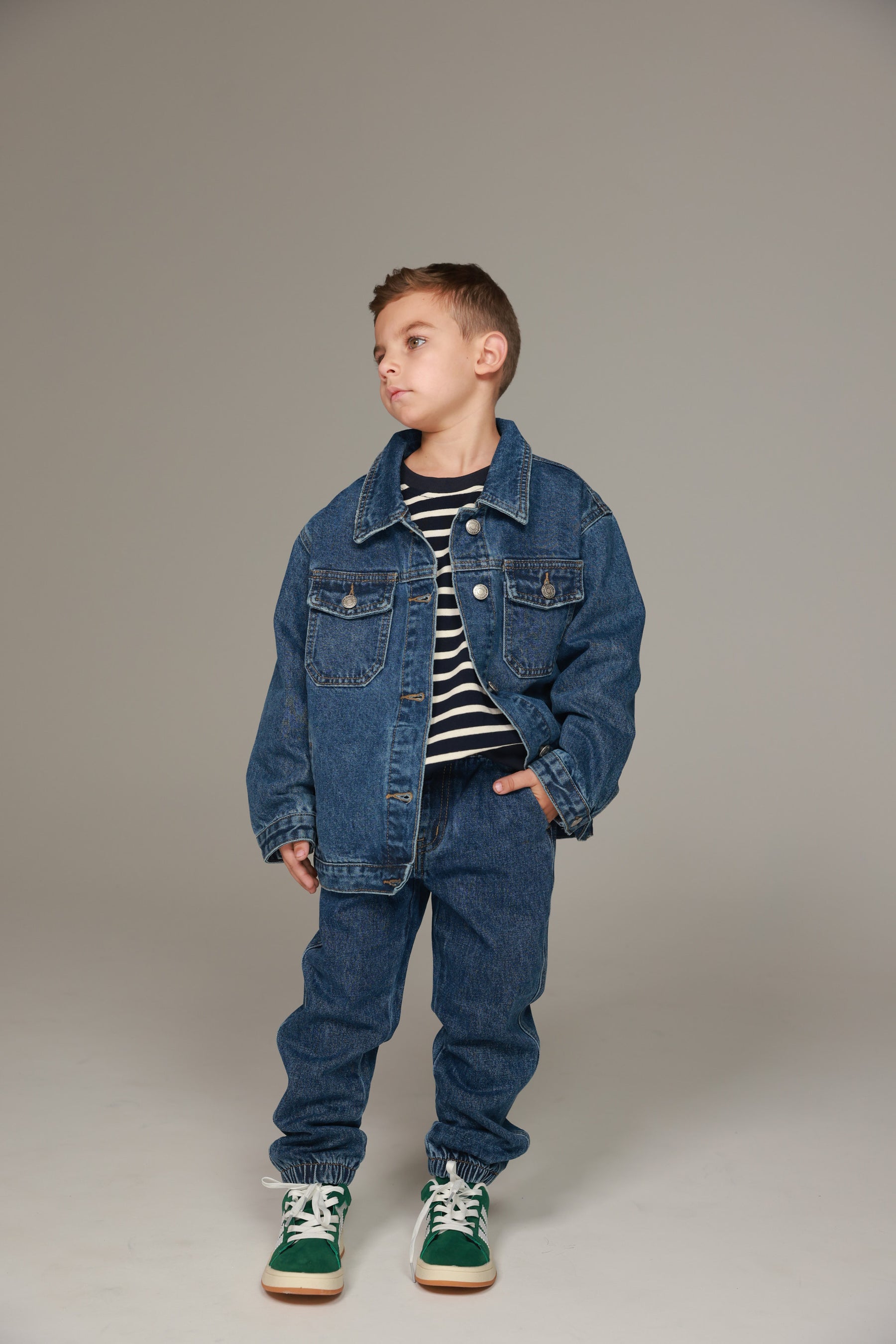 ג'קט ג'ינס ג'ניה כחול כהה