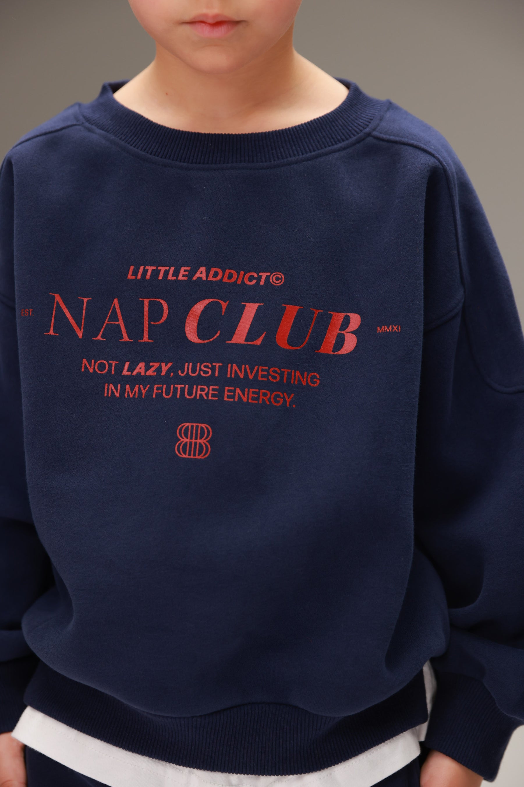 חליפת אנה נייבי