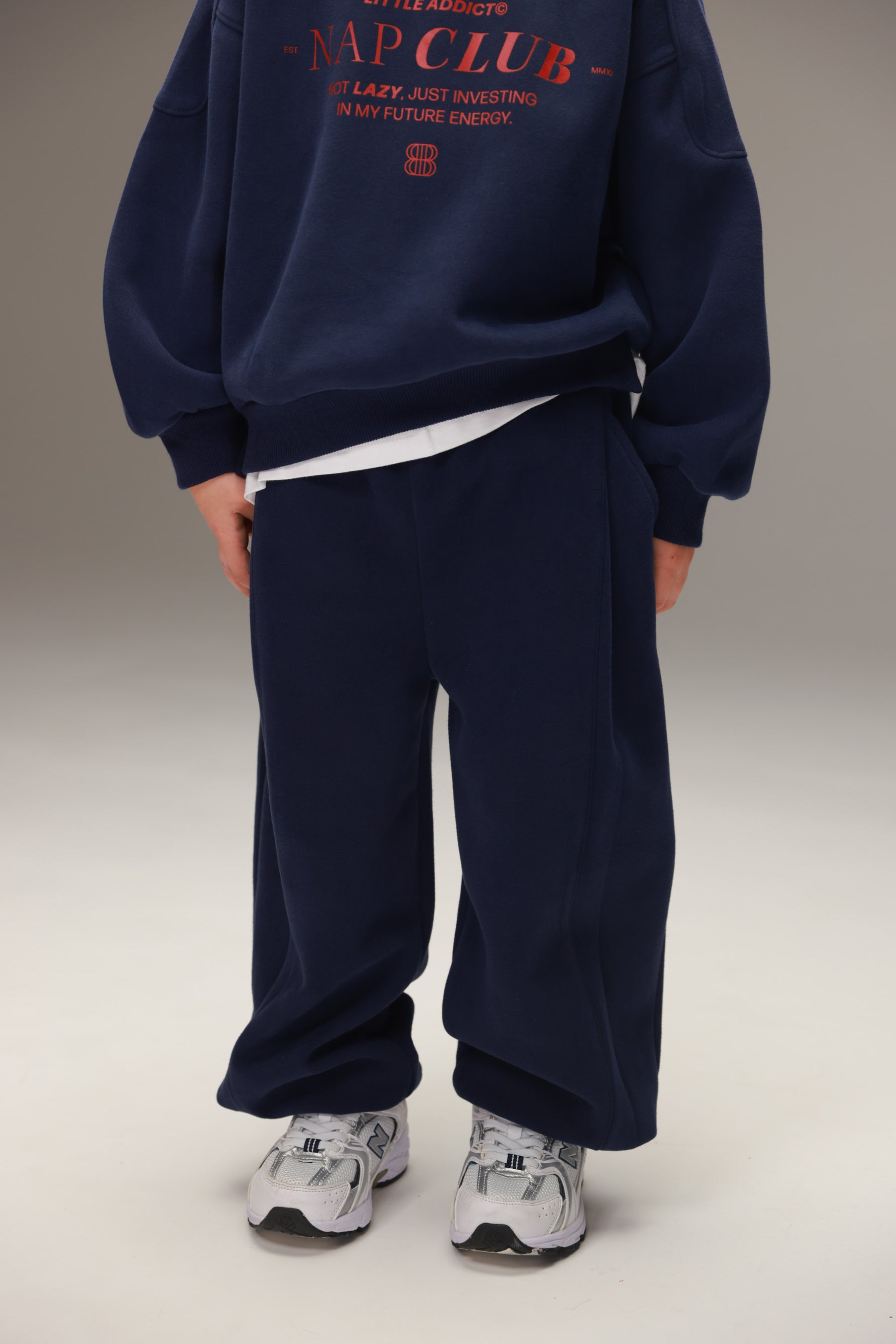 חליפת אנה נייבי