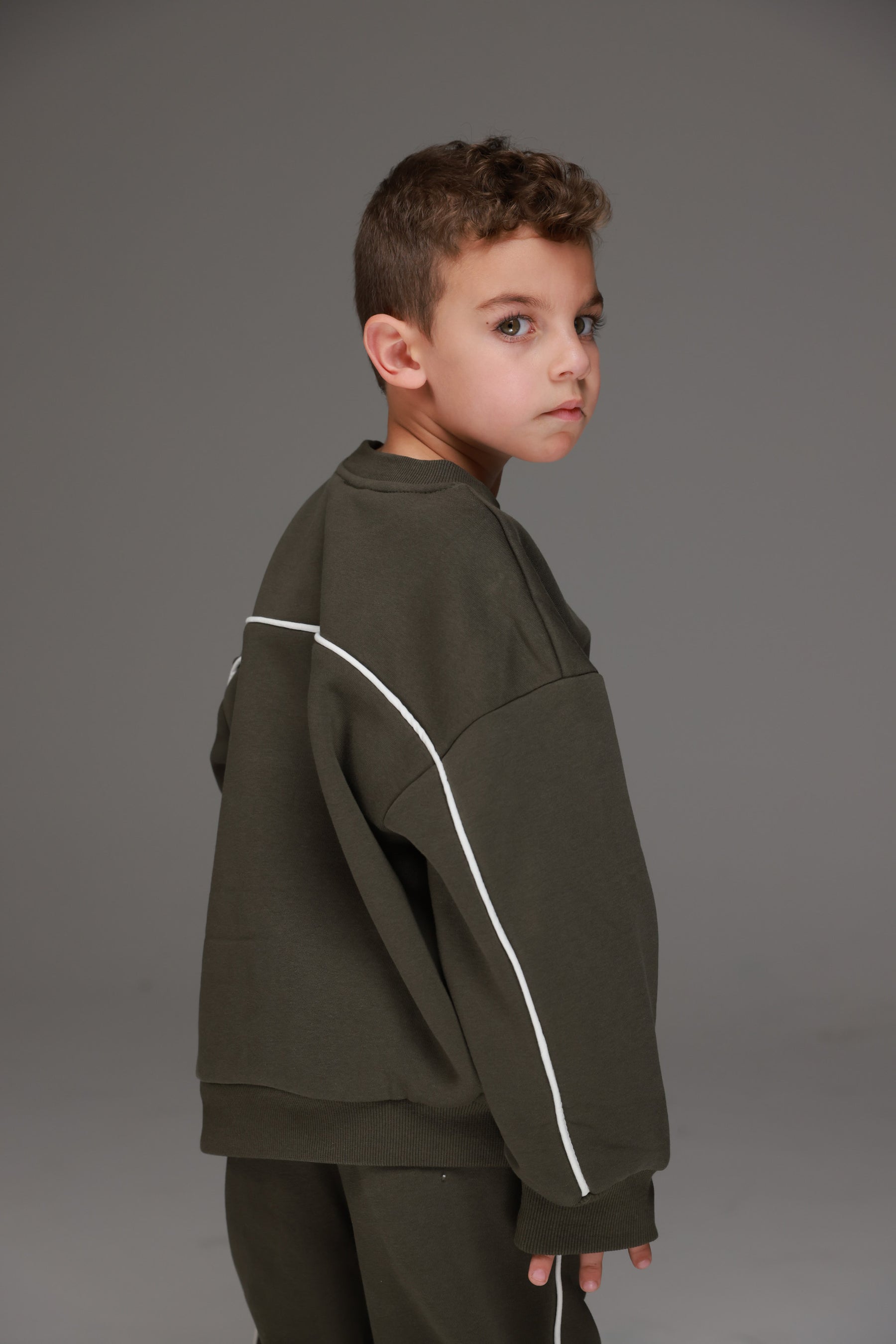 חליפת פיטר ירוקה