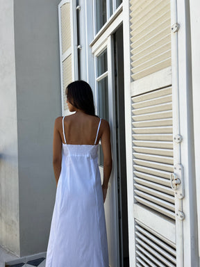 שמלת דיאנה לבנה