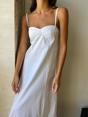 שמלת דיאנה לבנה