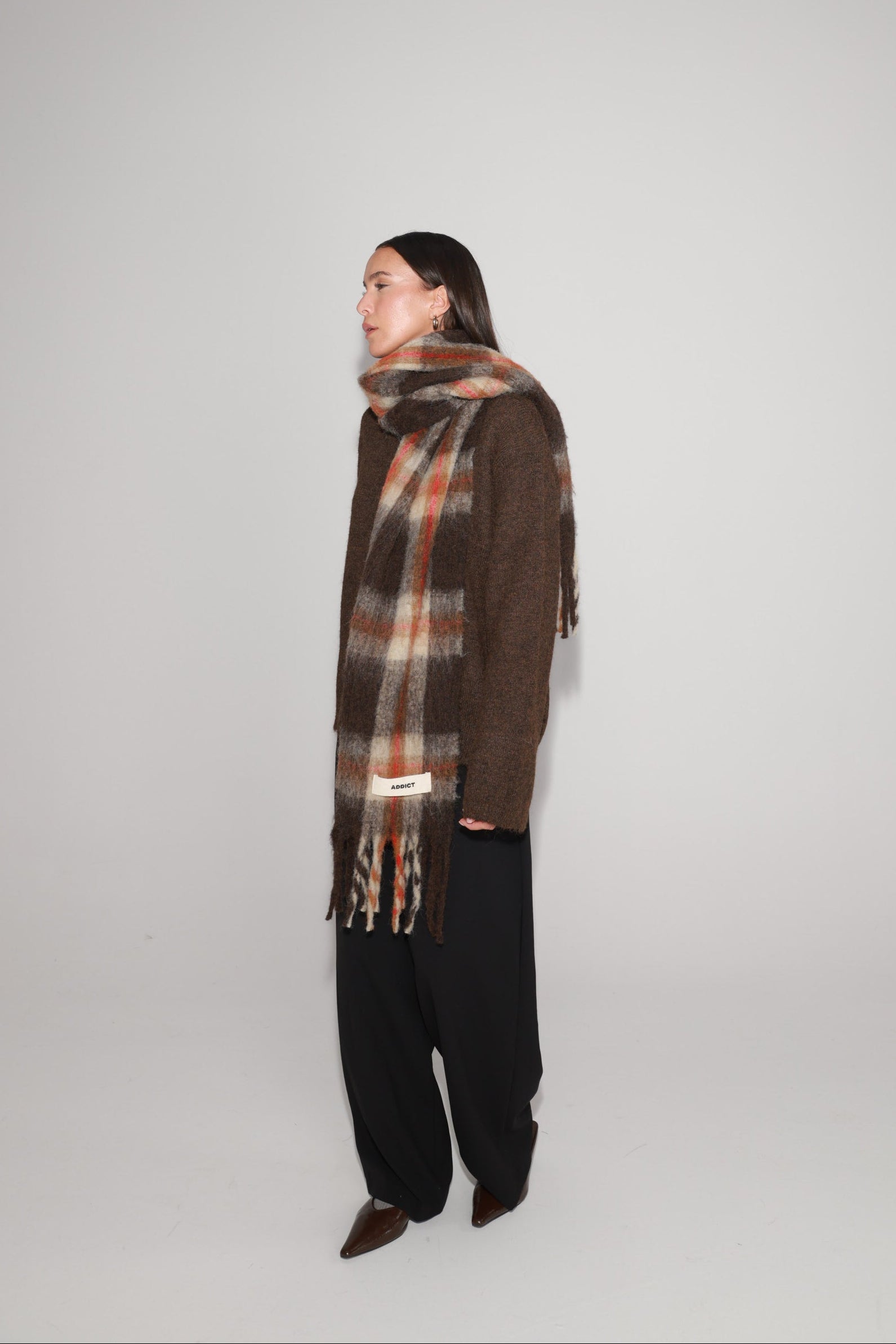 סריג ליב חום כהה