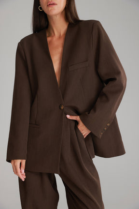 בלייזר אנאבל חום כהה