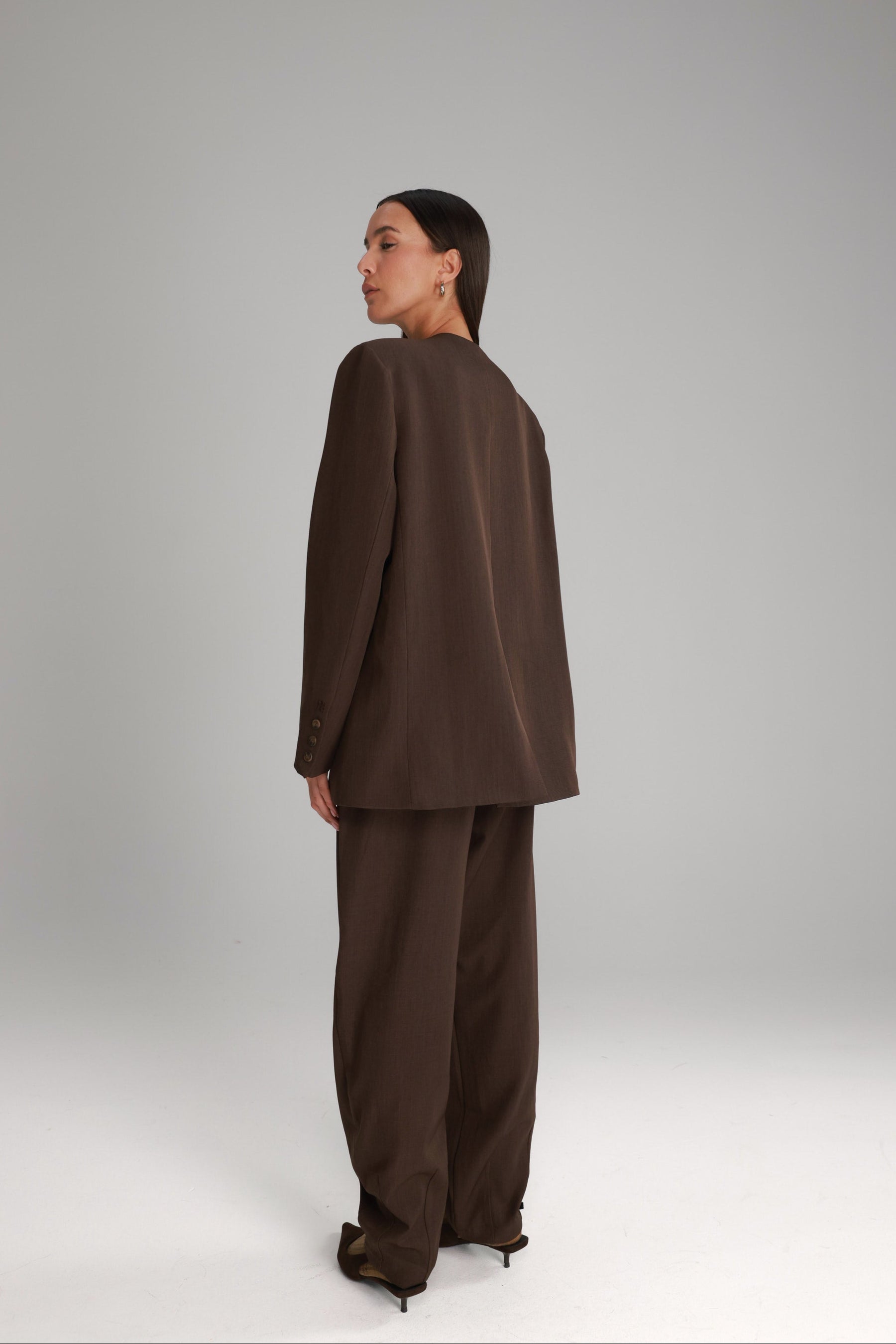 בלייזר אנאבל חום כהה