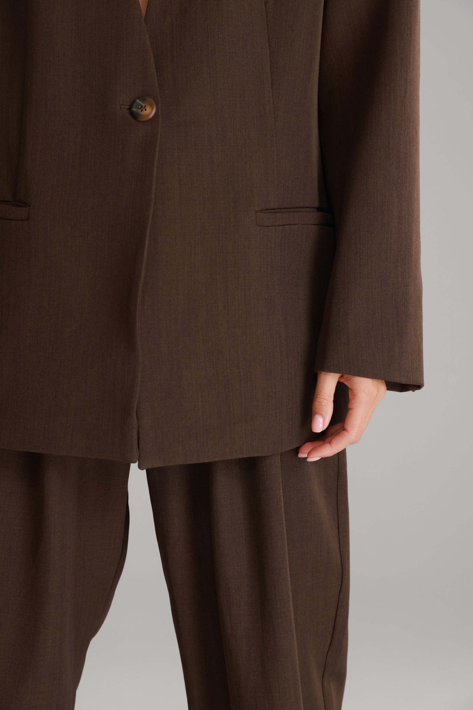 בלייזר אנאבל חום כהה