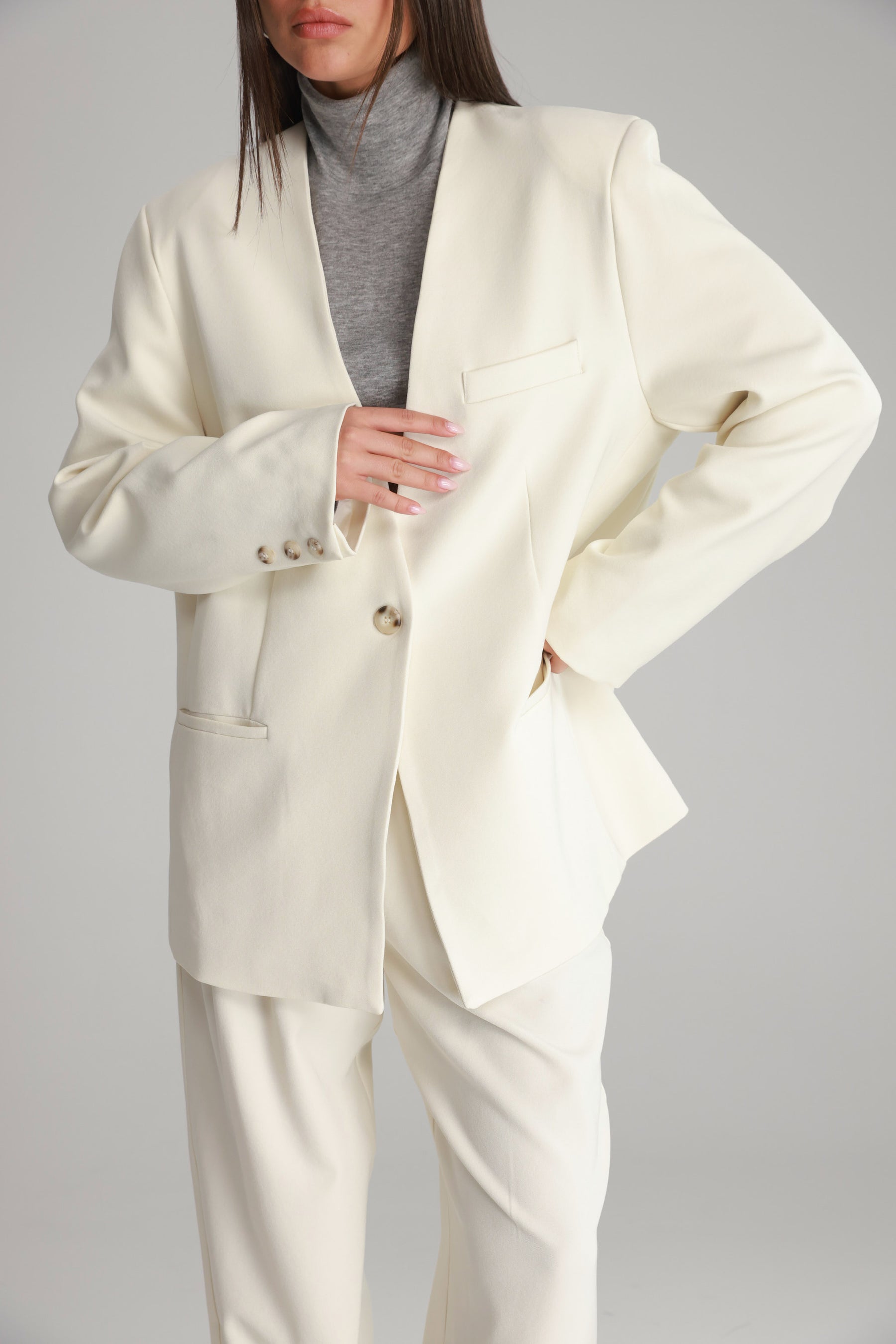 בלייזר אנאבל שמנת