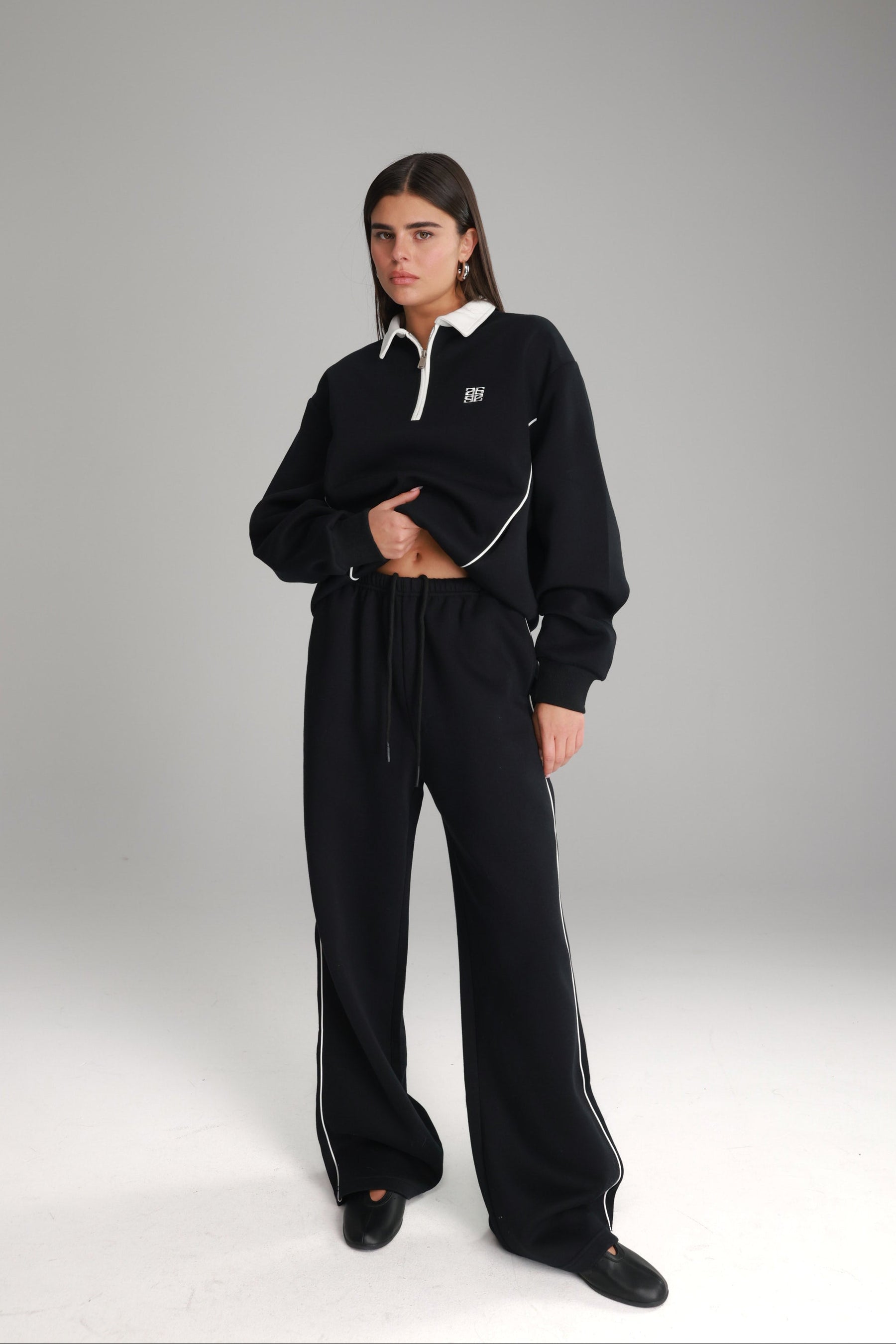 חליפת ג'ון שחורה