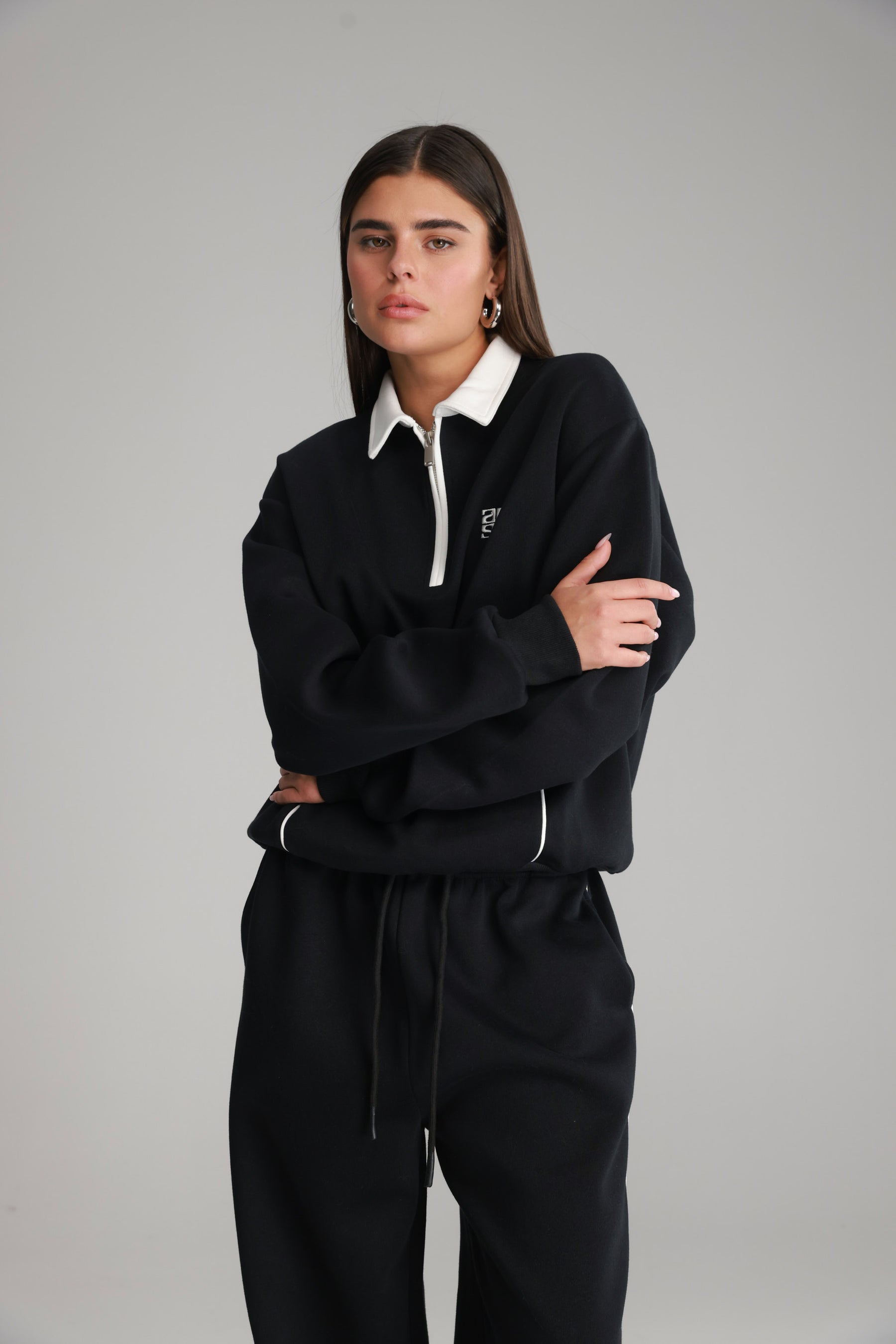 חליפת ג'ון שחורה