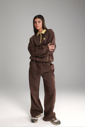 חליפת ג'ון חומה