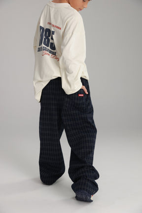 מכנסי אנטון נייבי