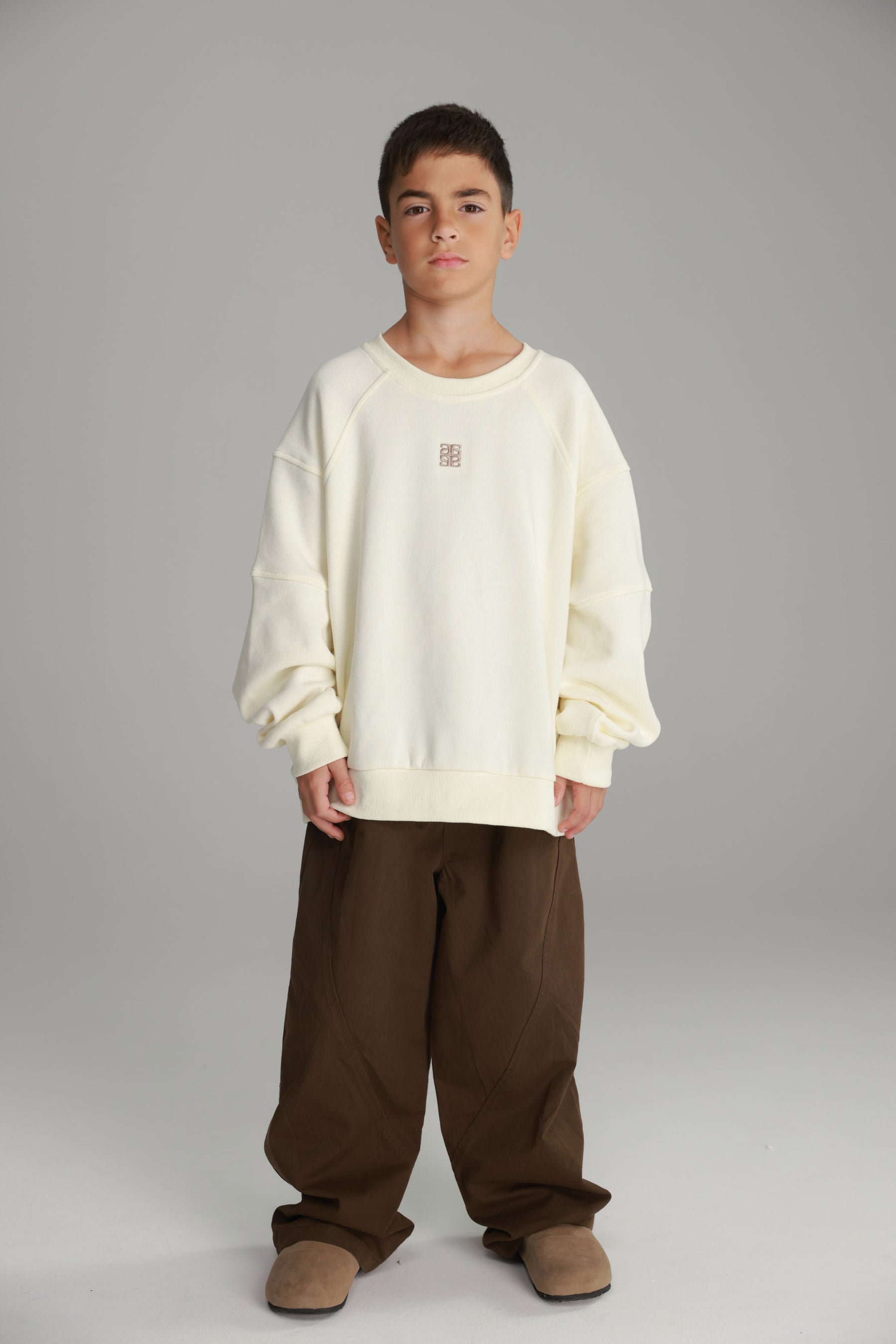 סוויטשירט נינה שמנת