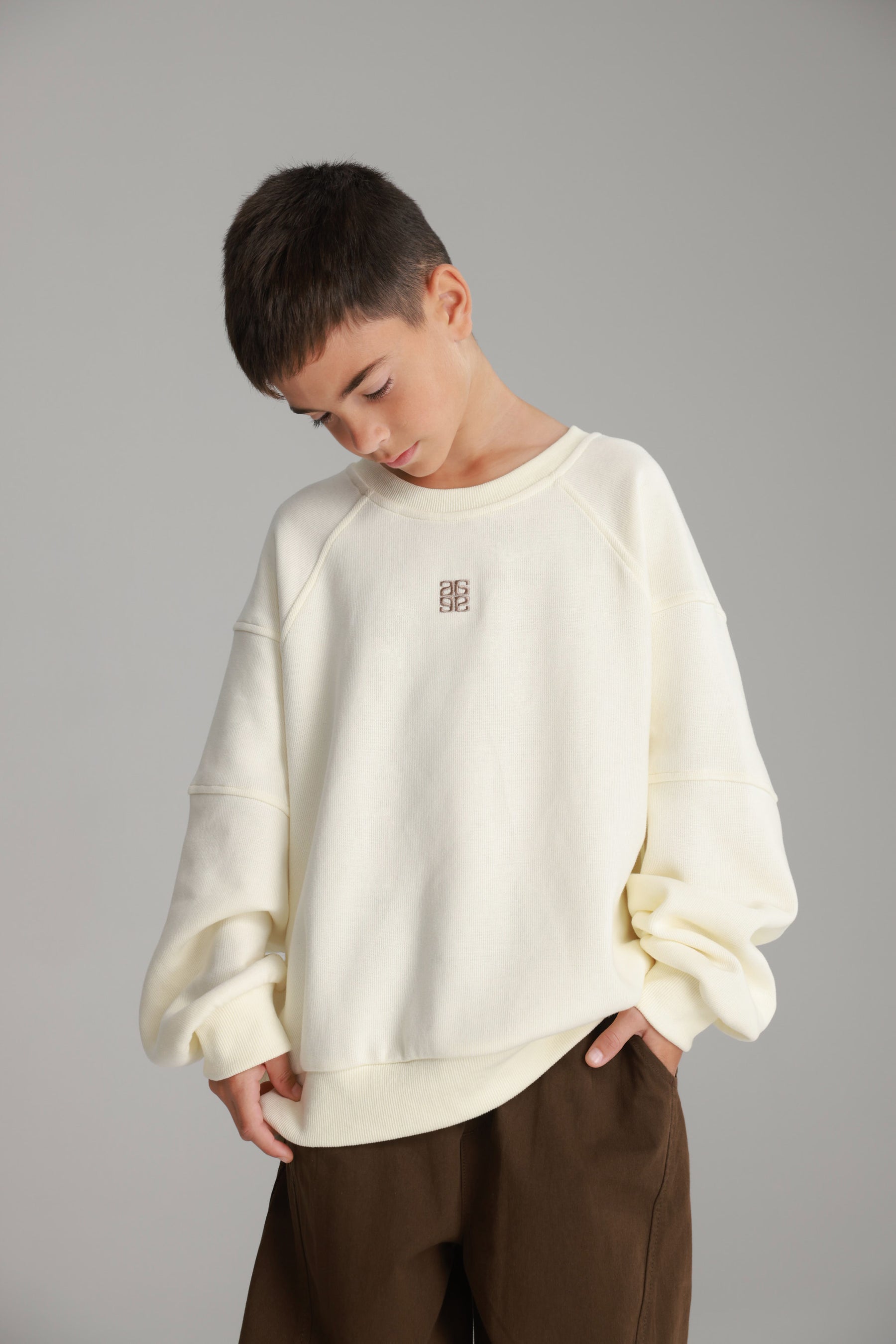 סוויטשירט נינה שמנת