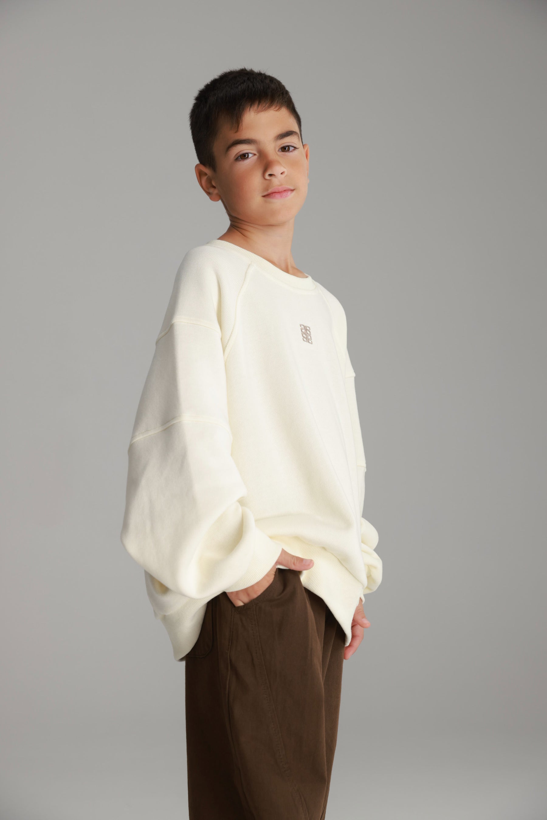 סוויטשירט נינה שמנת