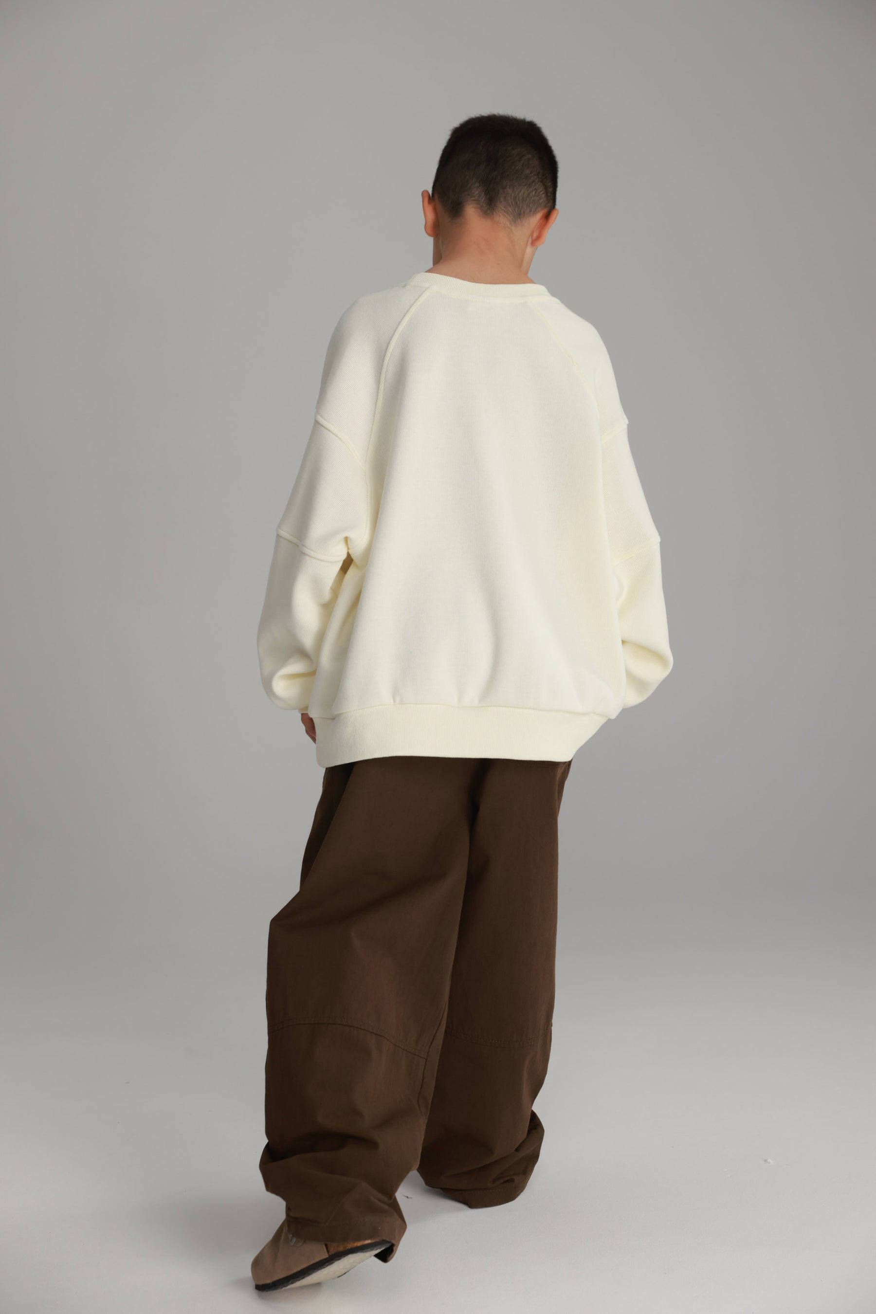 סוויטשירט נינה שמנת