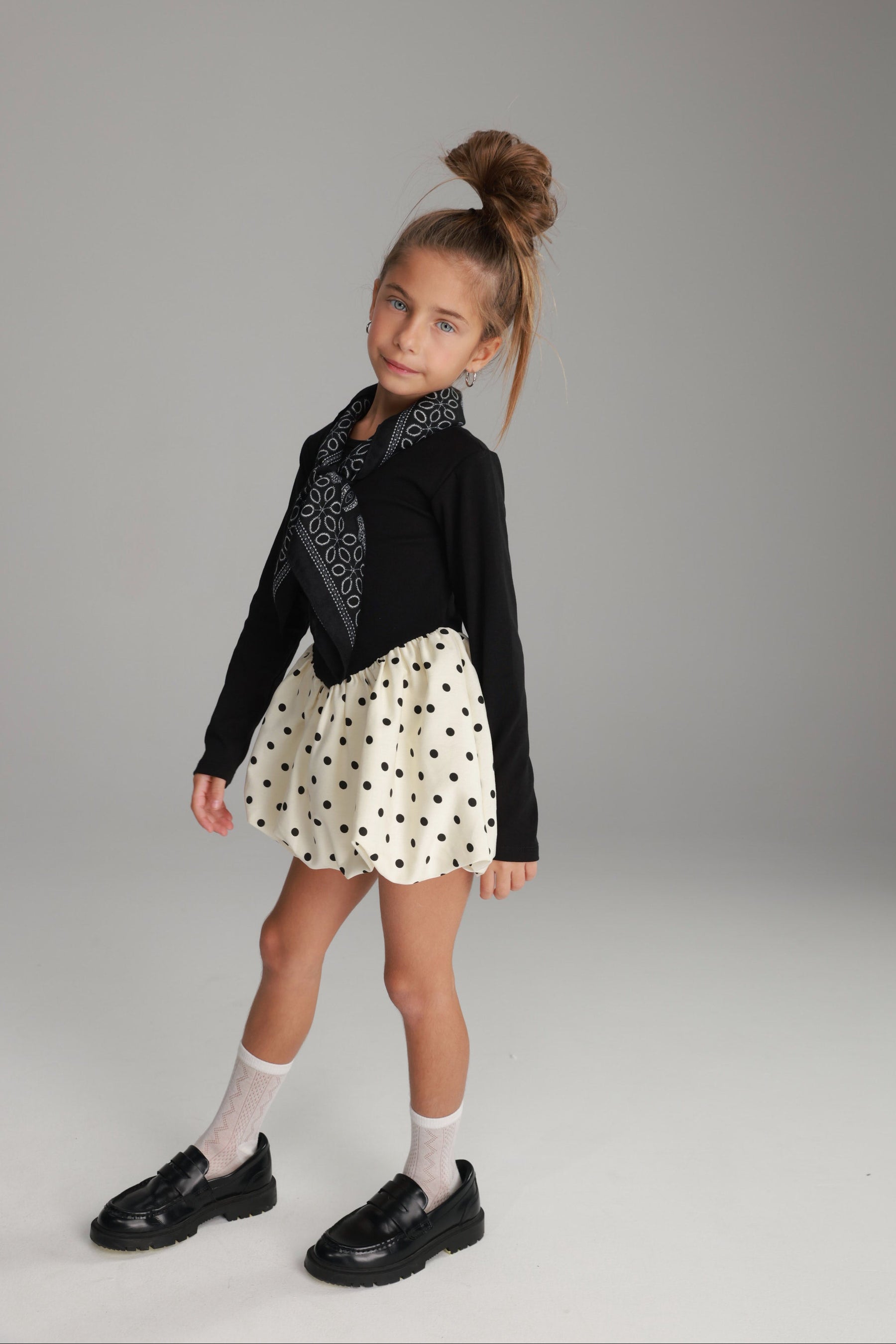 שמלת הלן שחור/שמנת