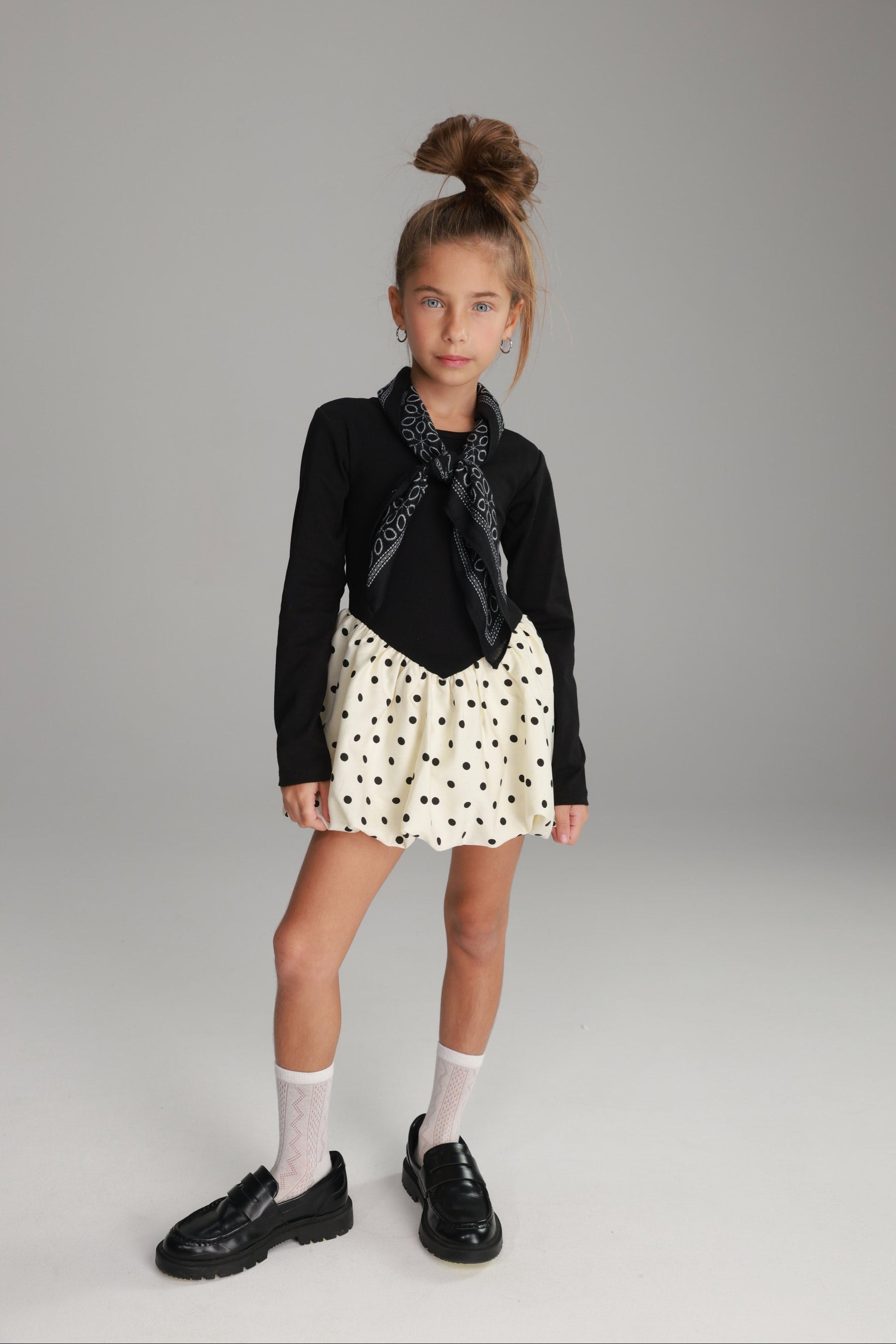 שמלת הלן שחור/שמנת