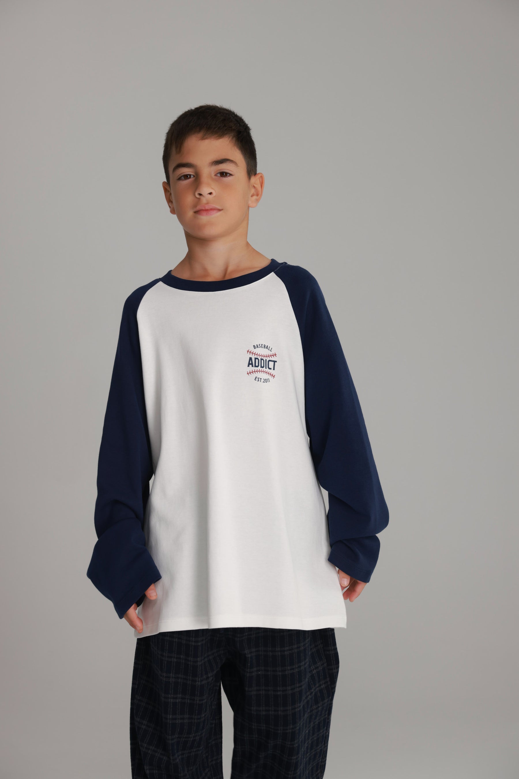 חולצת מיי לבן/נייבי