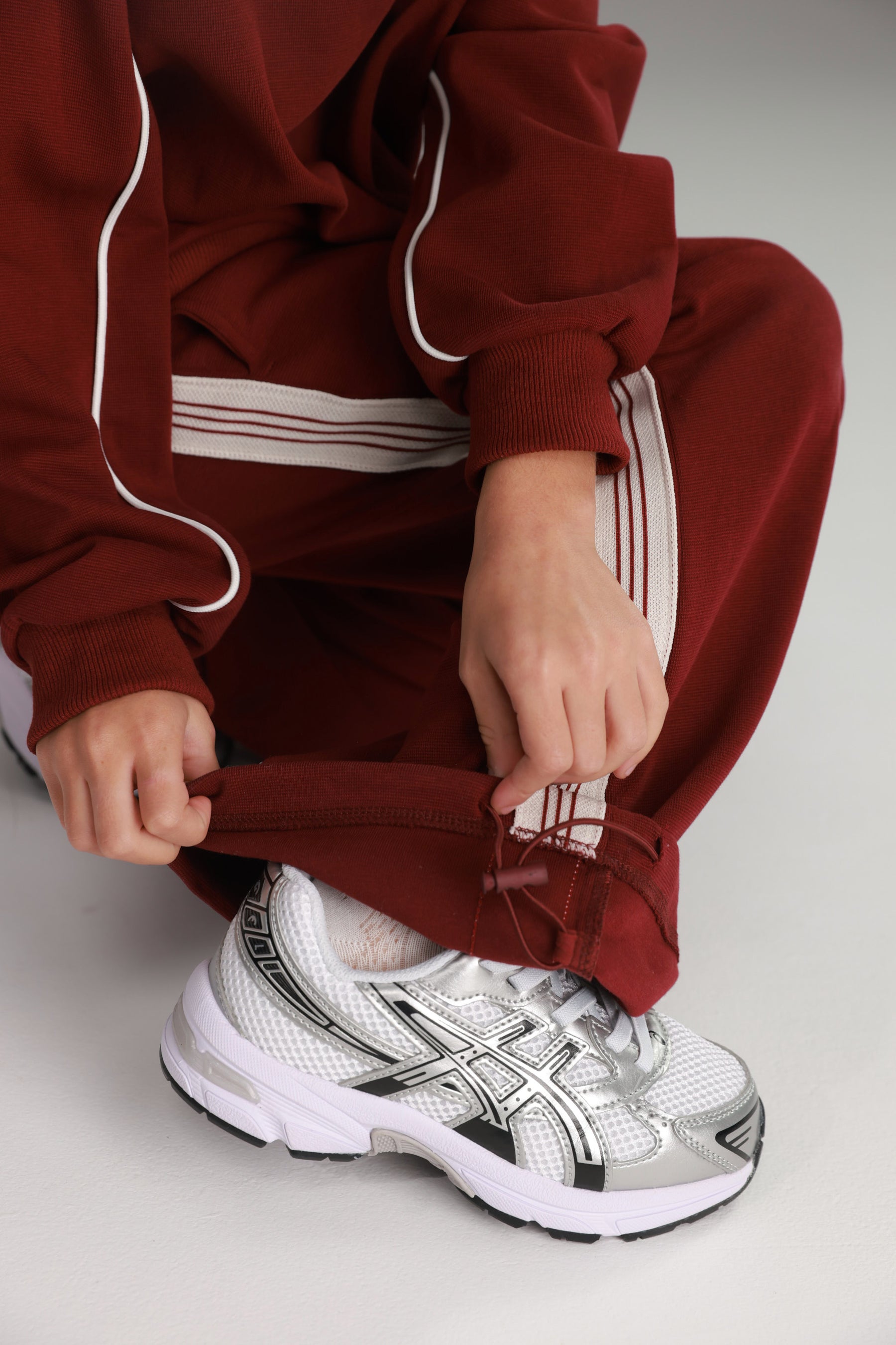 חליפת קמי בורדו