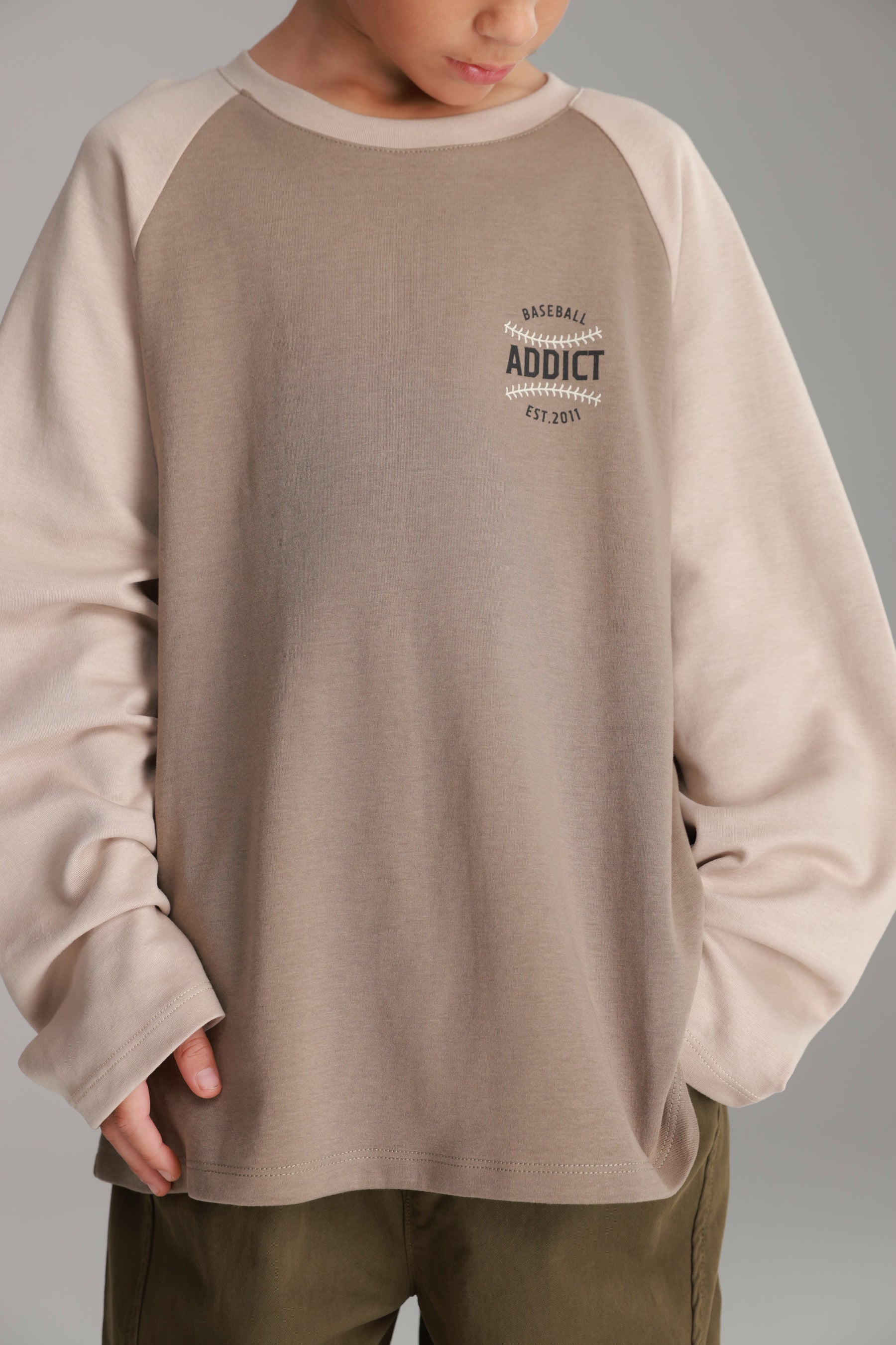 חולצת מיי חאקי/בז'