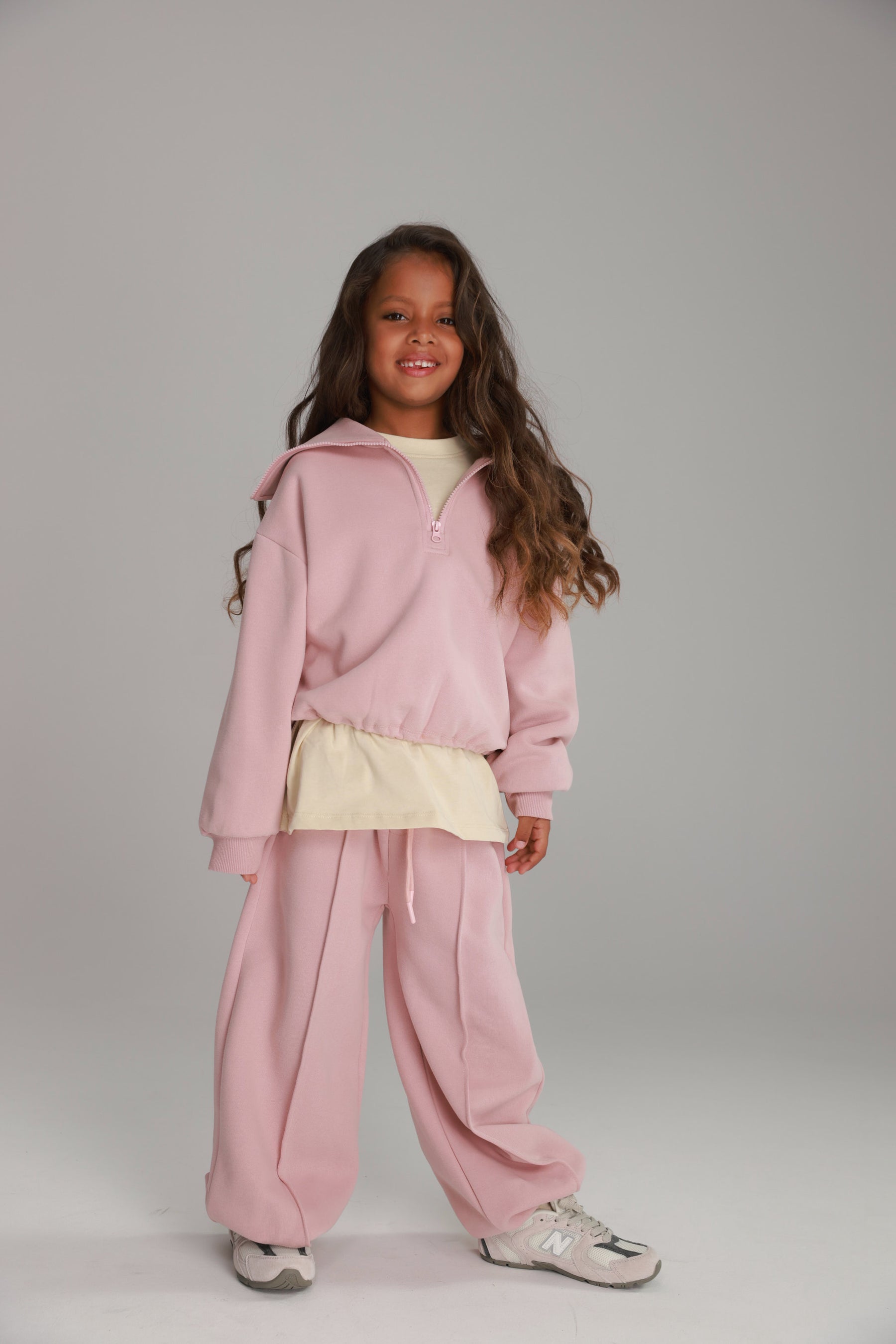 חליפת טאי ורודה