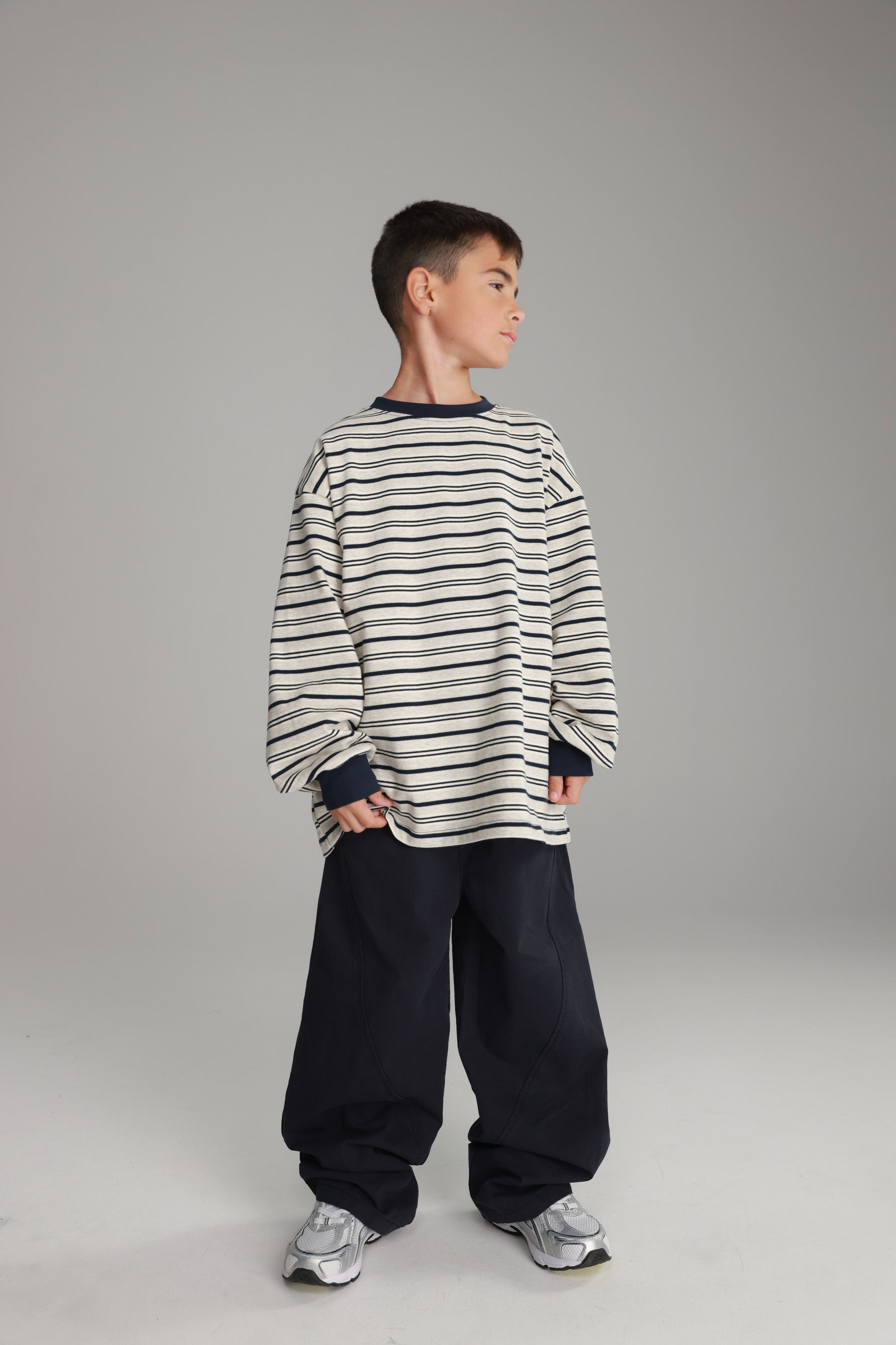 חולצת אווה אפור/נייבי