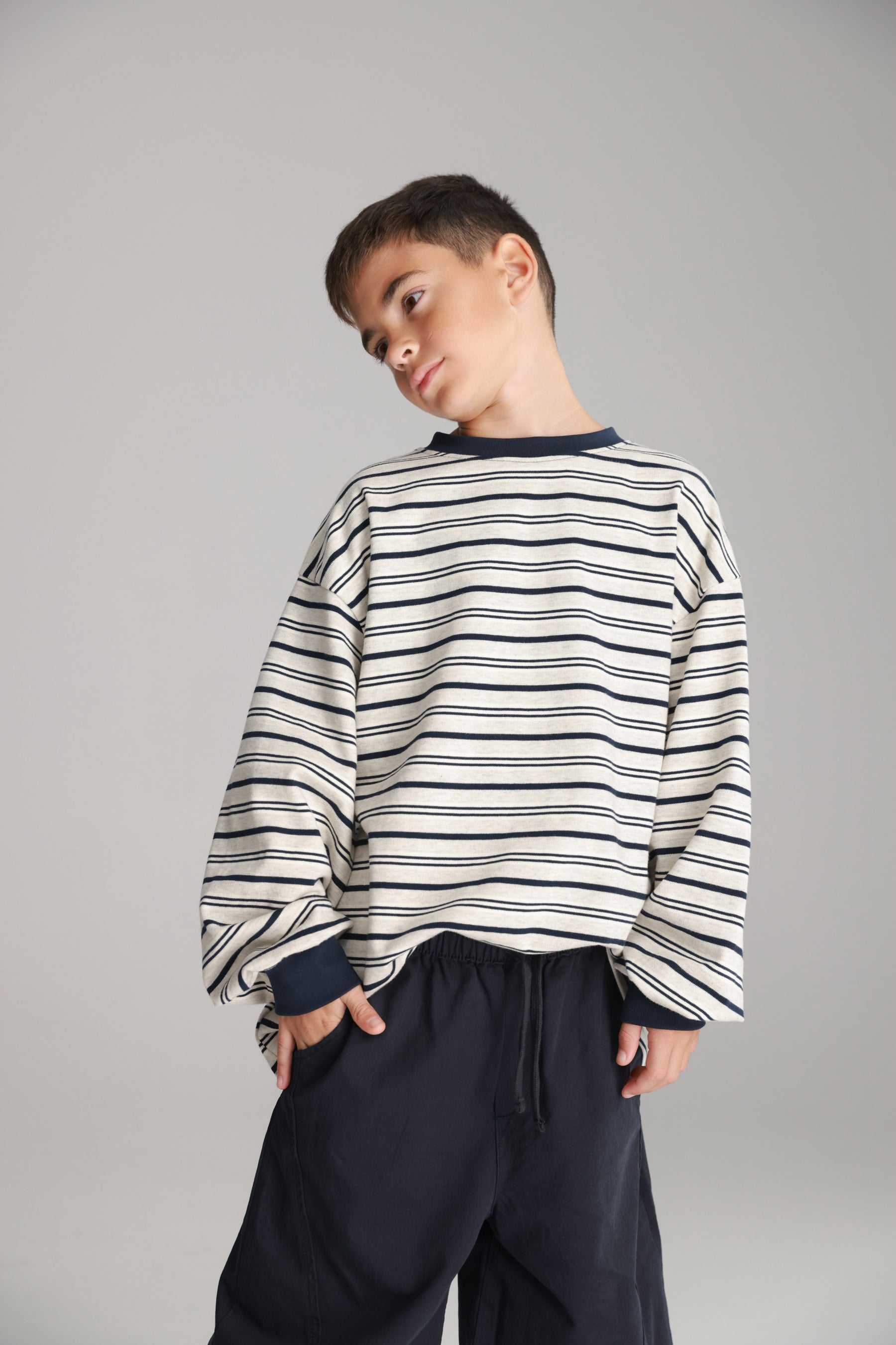 חולצת אווה אפור/נייבי