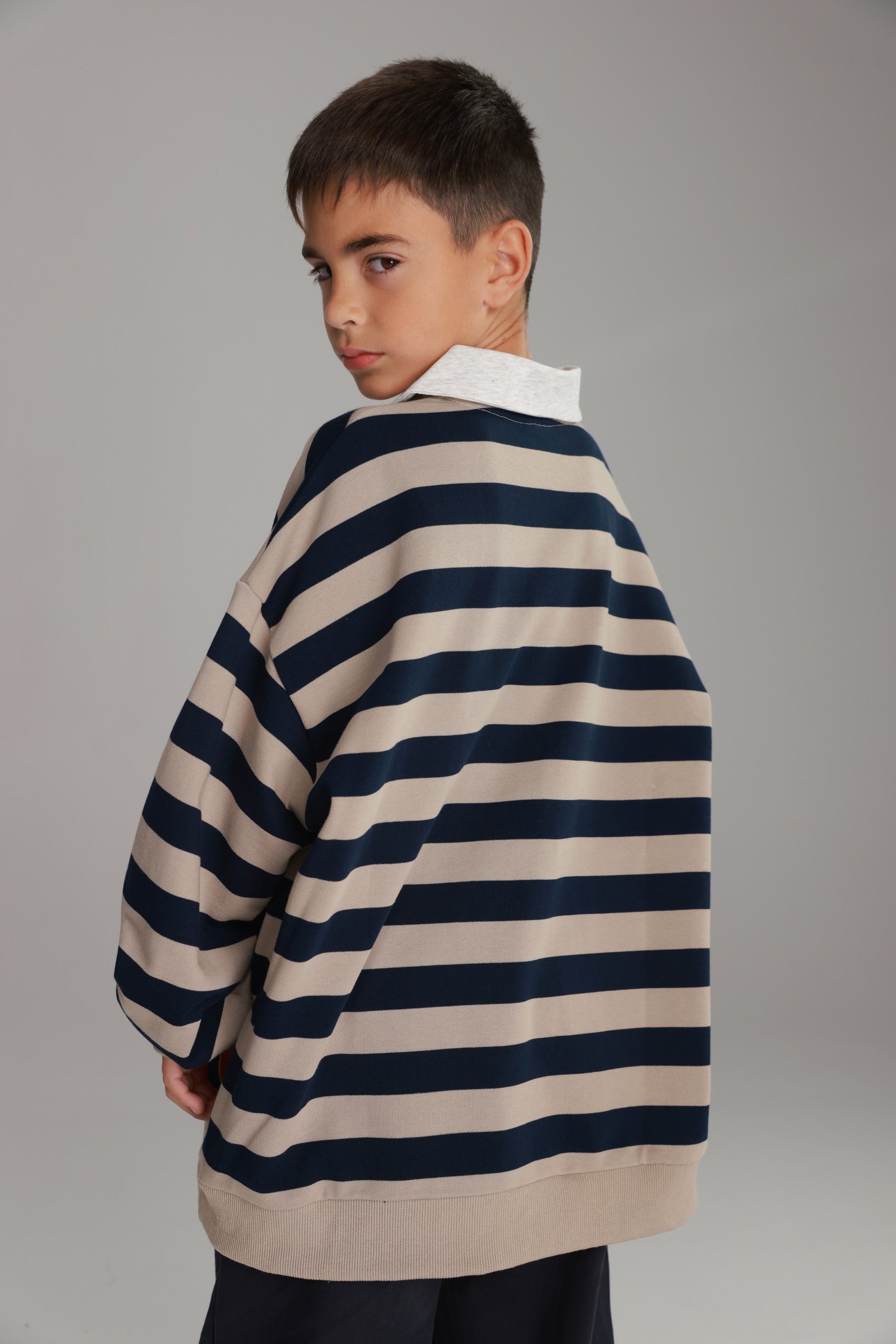 סוויטשירט קוני פסים בז'/נייבי