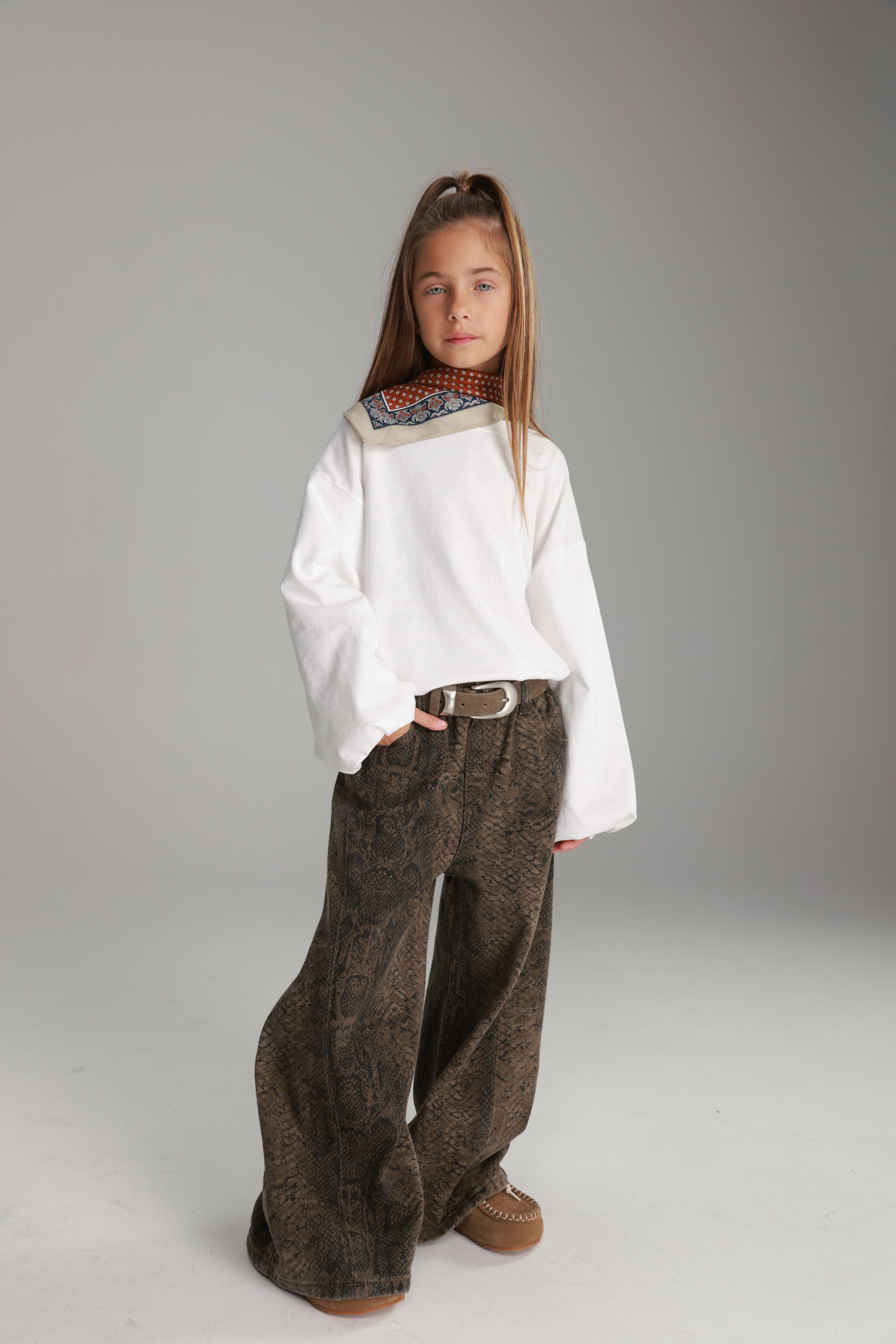 חגורת מודי חאקי אבזם כסף