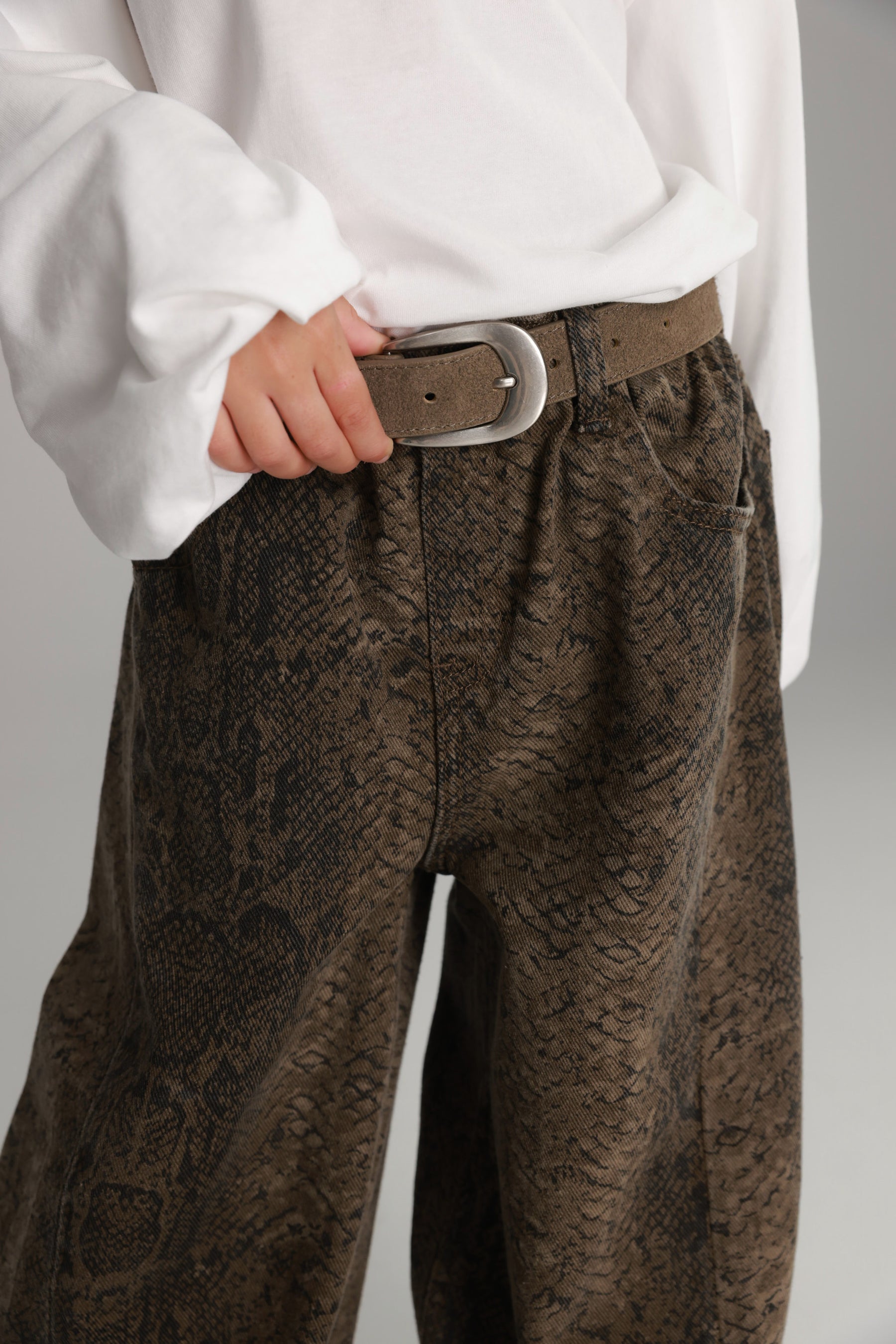 חגורת מודי חאקי אבזם כסף