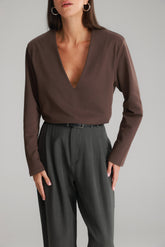 חולצת מרינה חום כהה