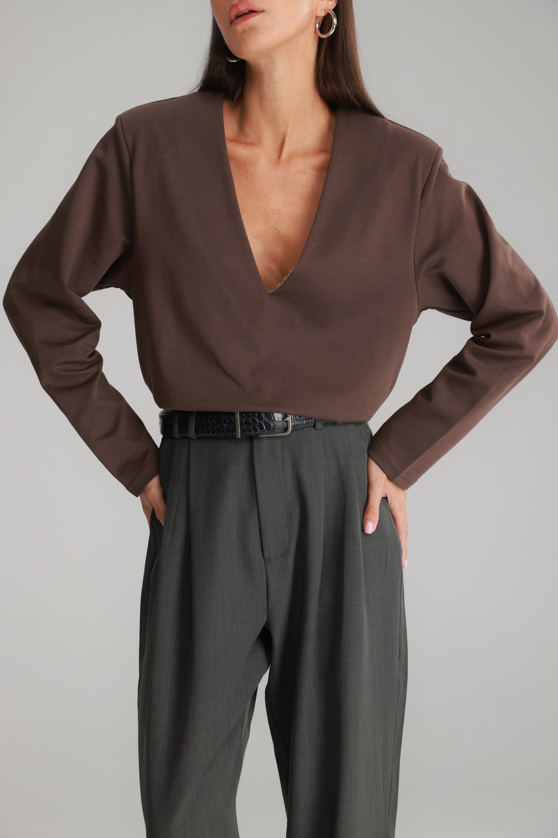 חולצת מרינה חום כהה