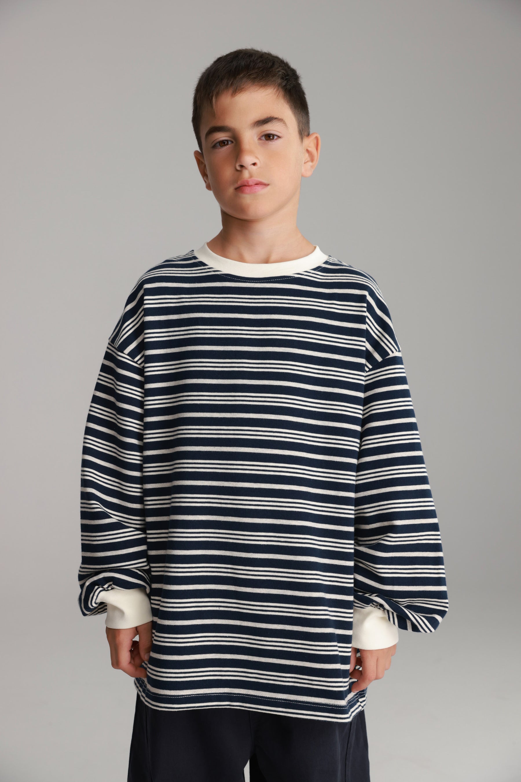 חולצת אווה נייבי/שמנת