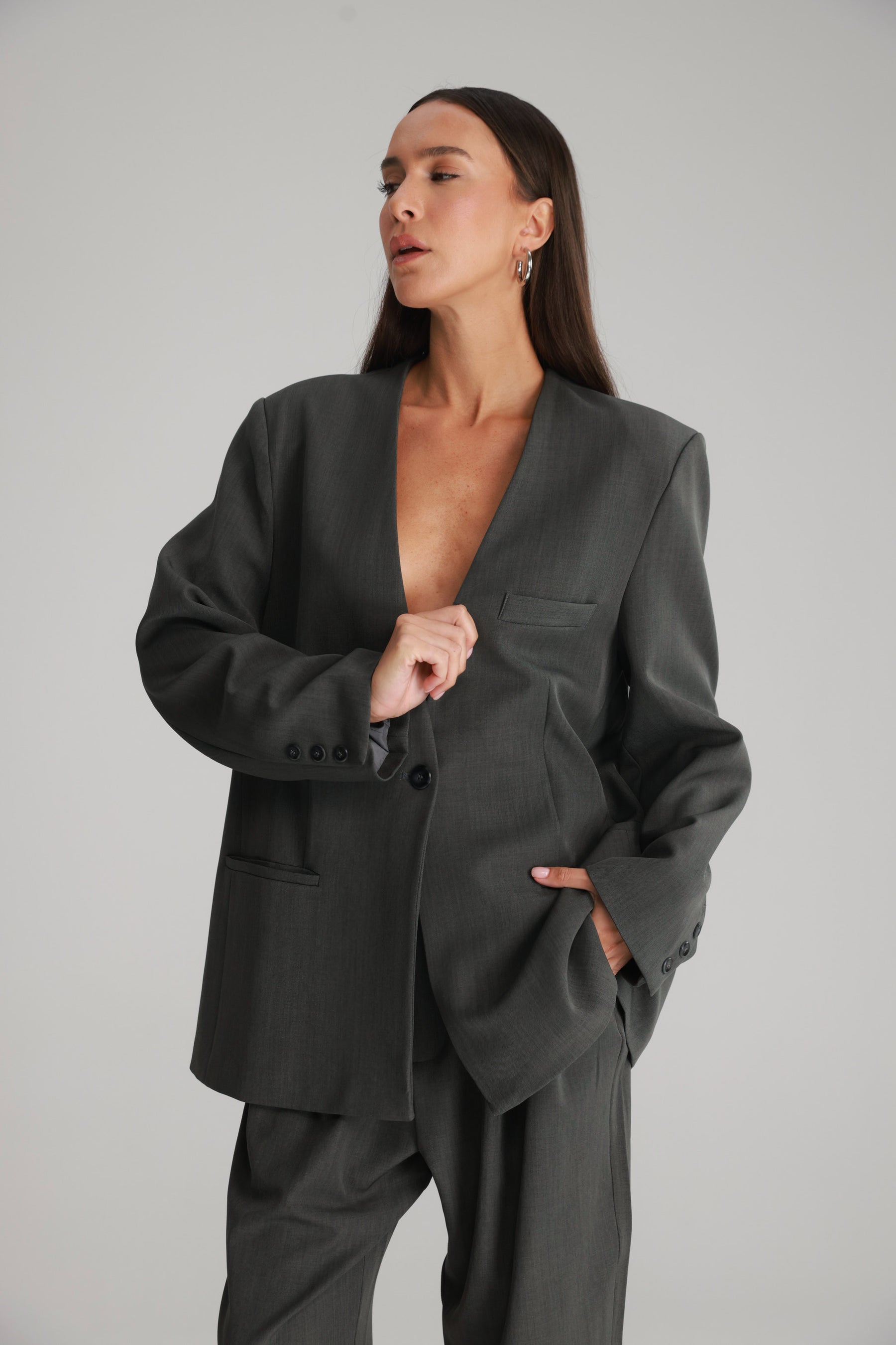 בלייזר אנאבל אפור