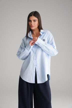 חולצת תיאו מכופתרת תכלת