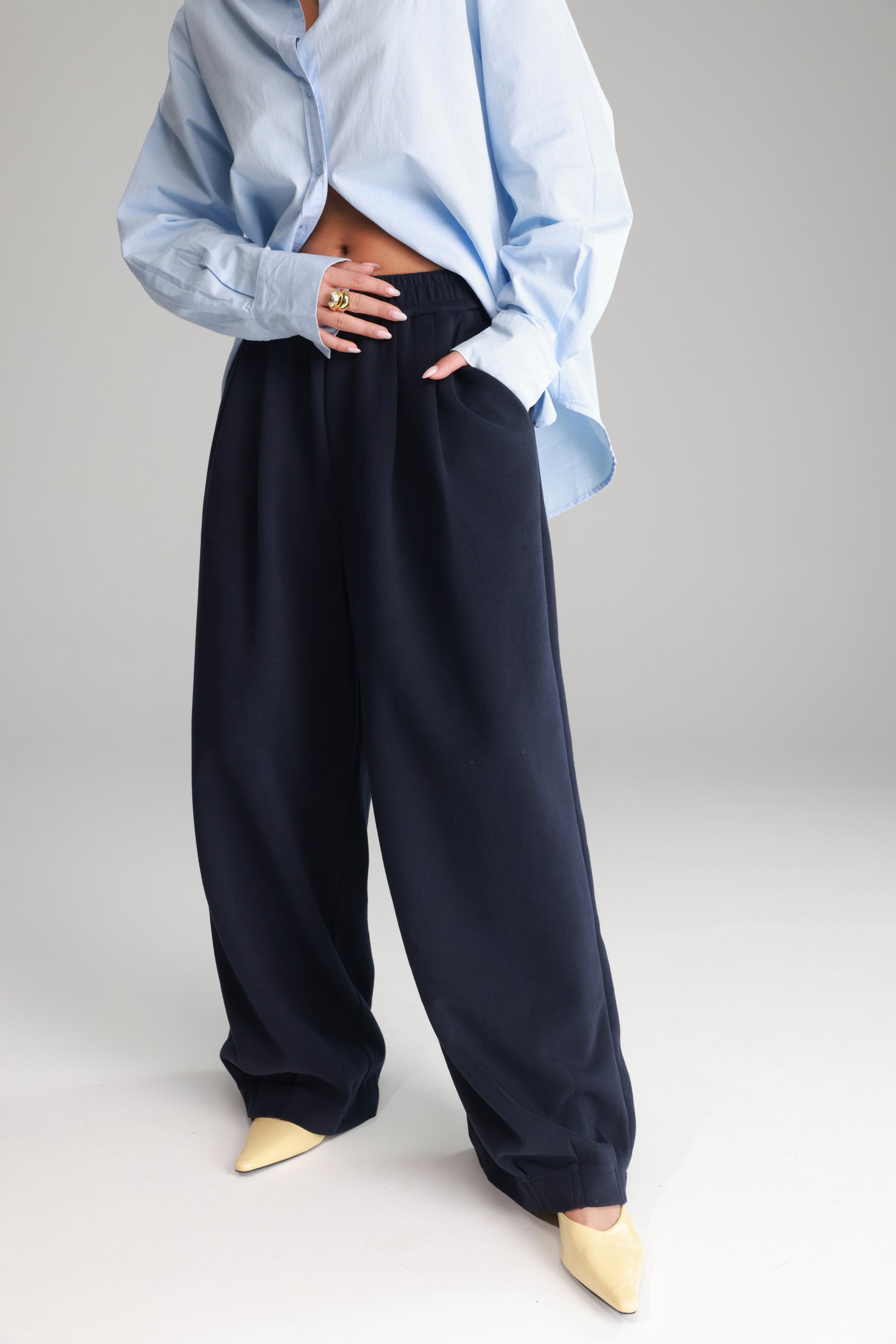 מכנסי בילי נייבי