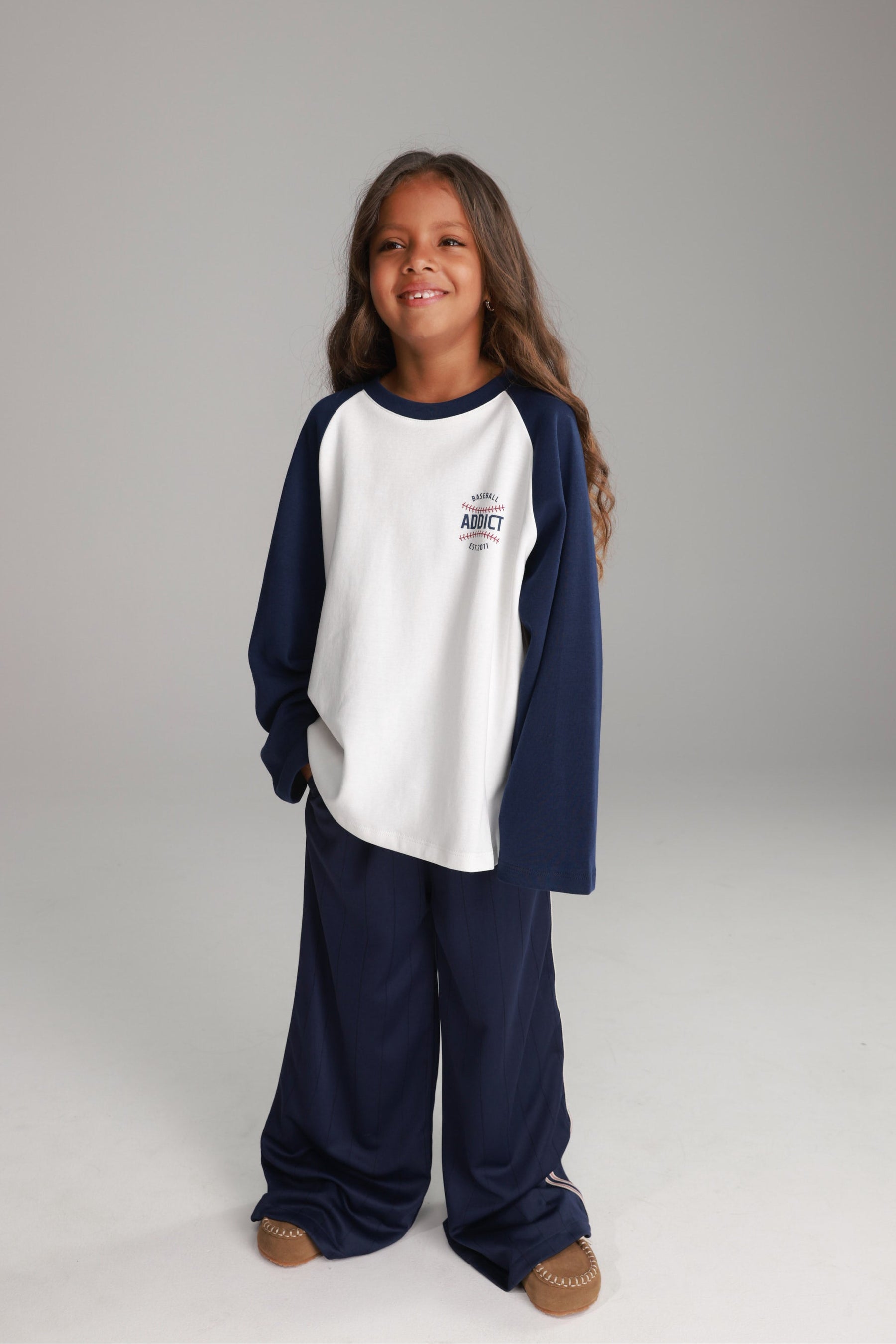 חולצת מיי לבן/נייבי