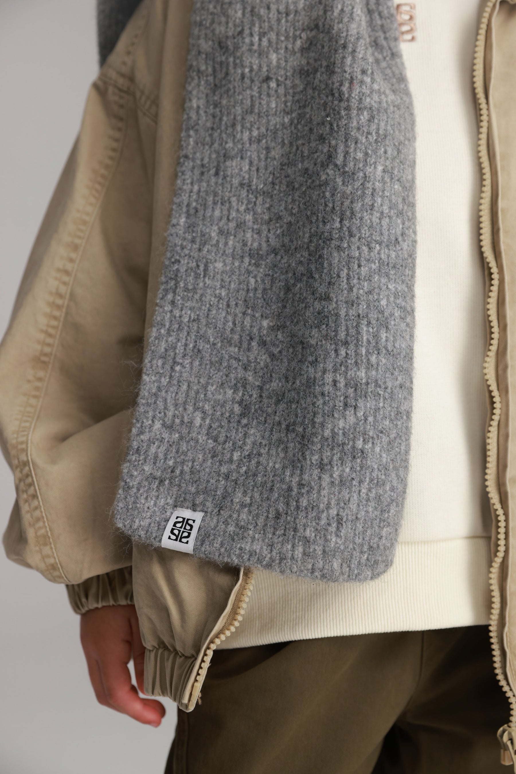 צעיף ניקו אפור